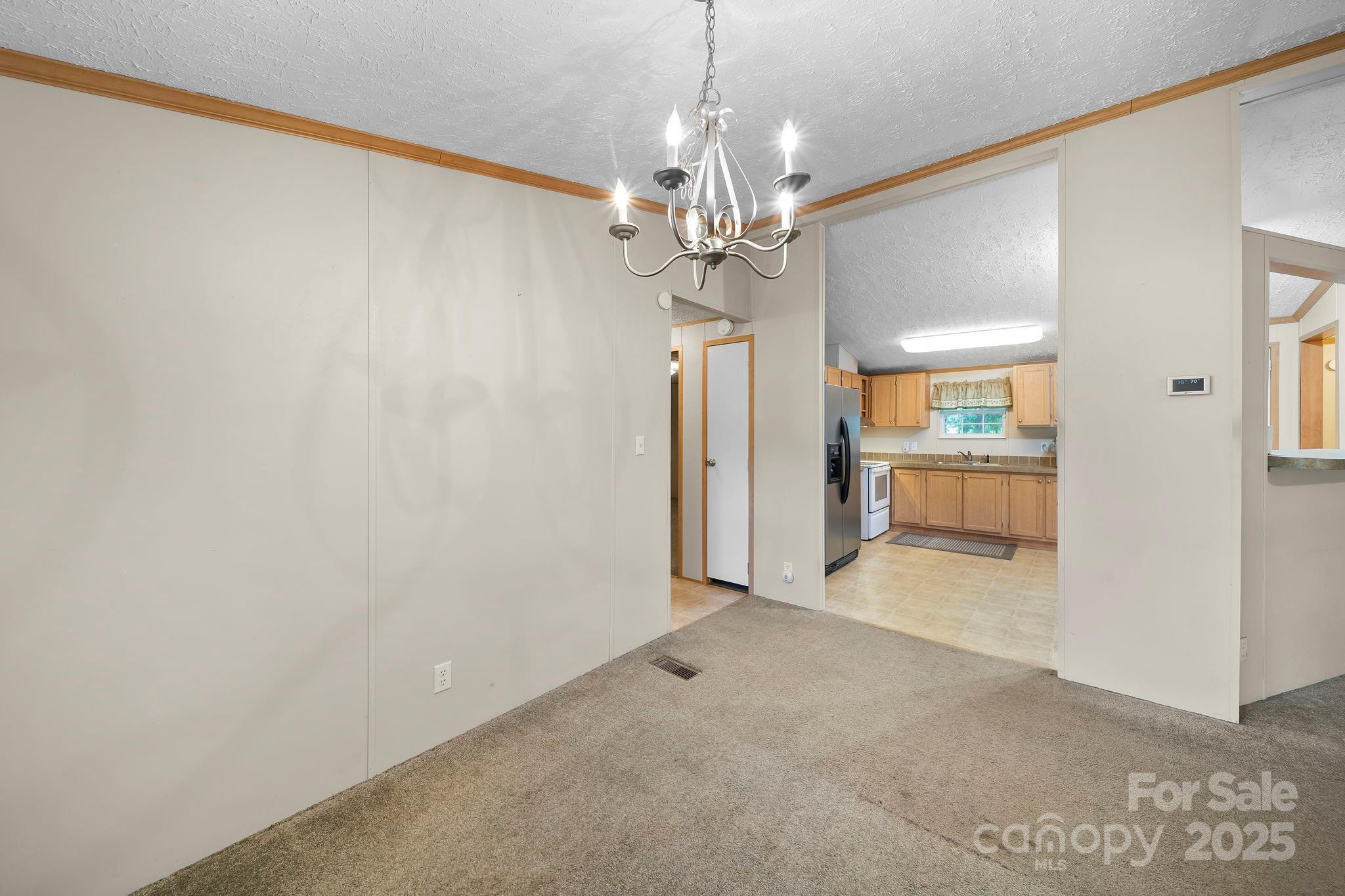 13768 Saint Thomas Drive