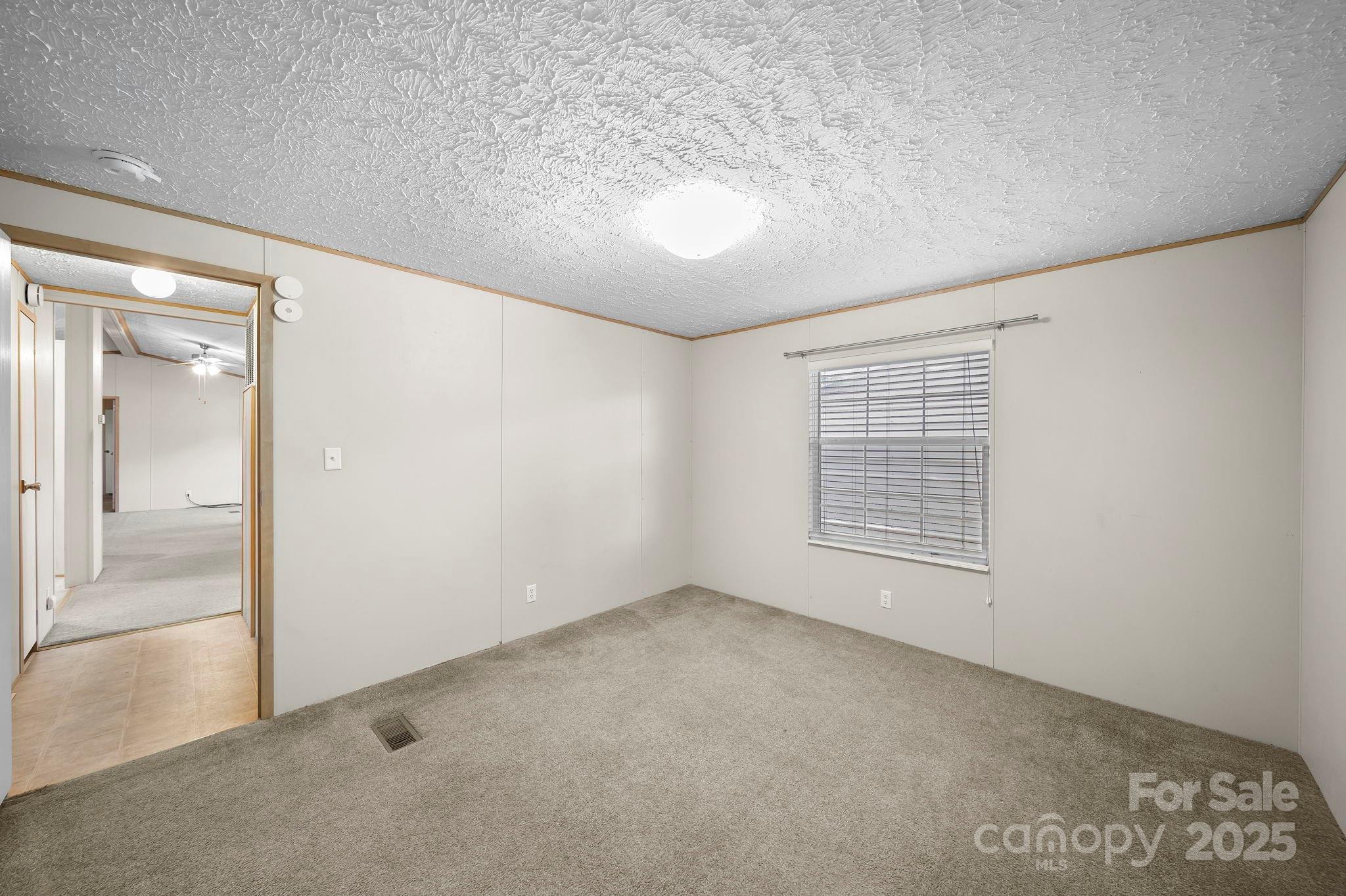 13768 Saint Thomas Drive