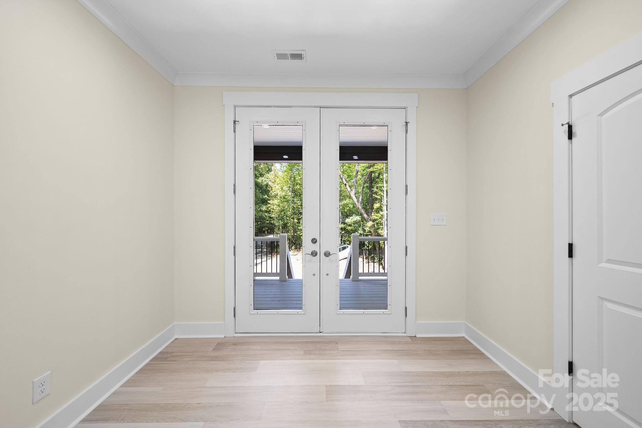 4460 R L Lane