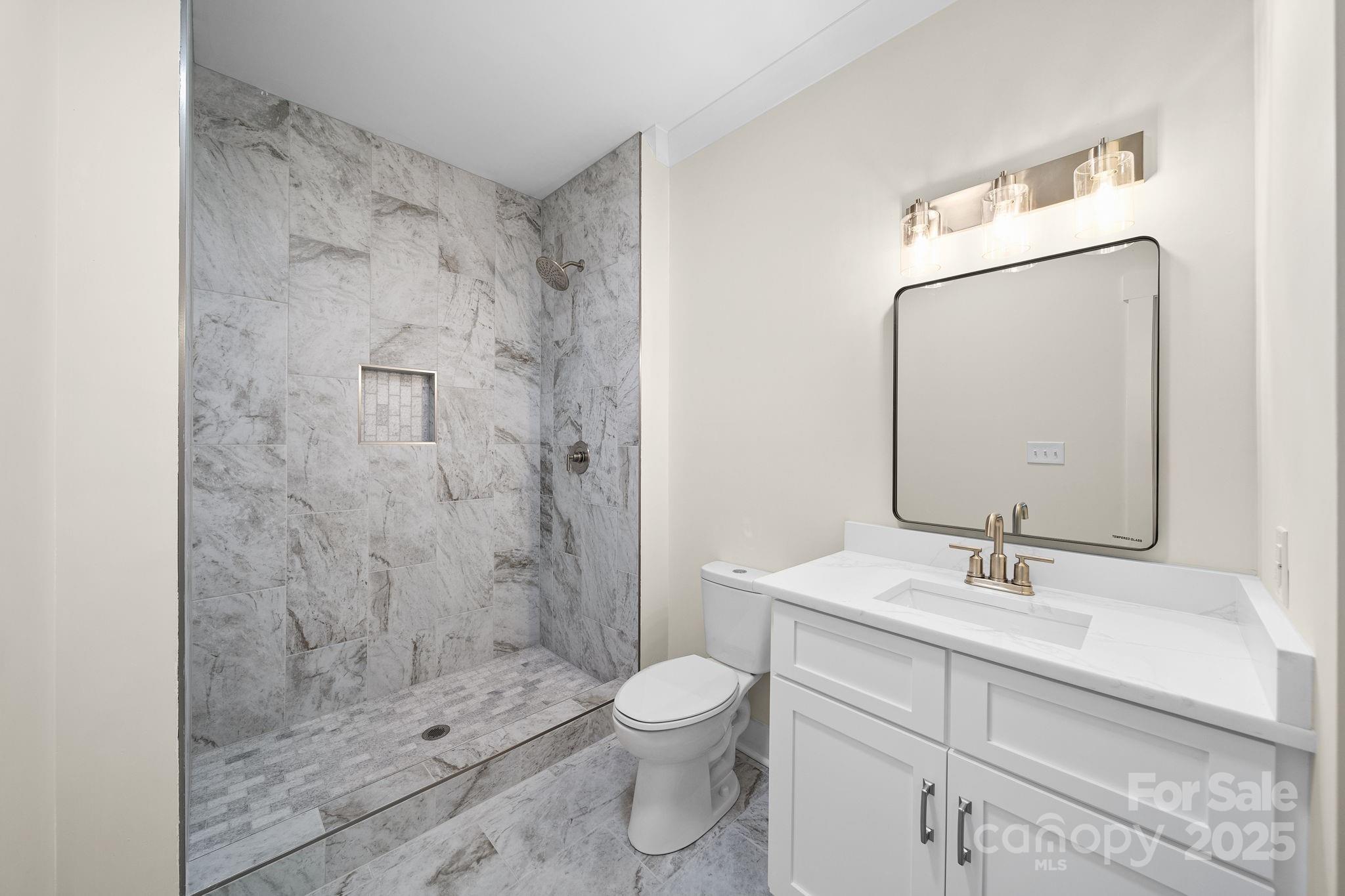 4460 R L Lane
