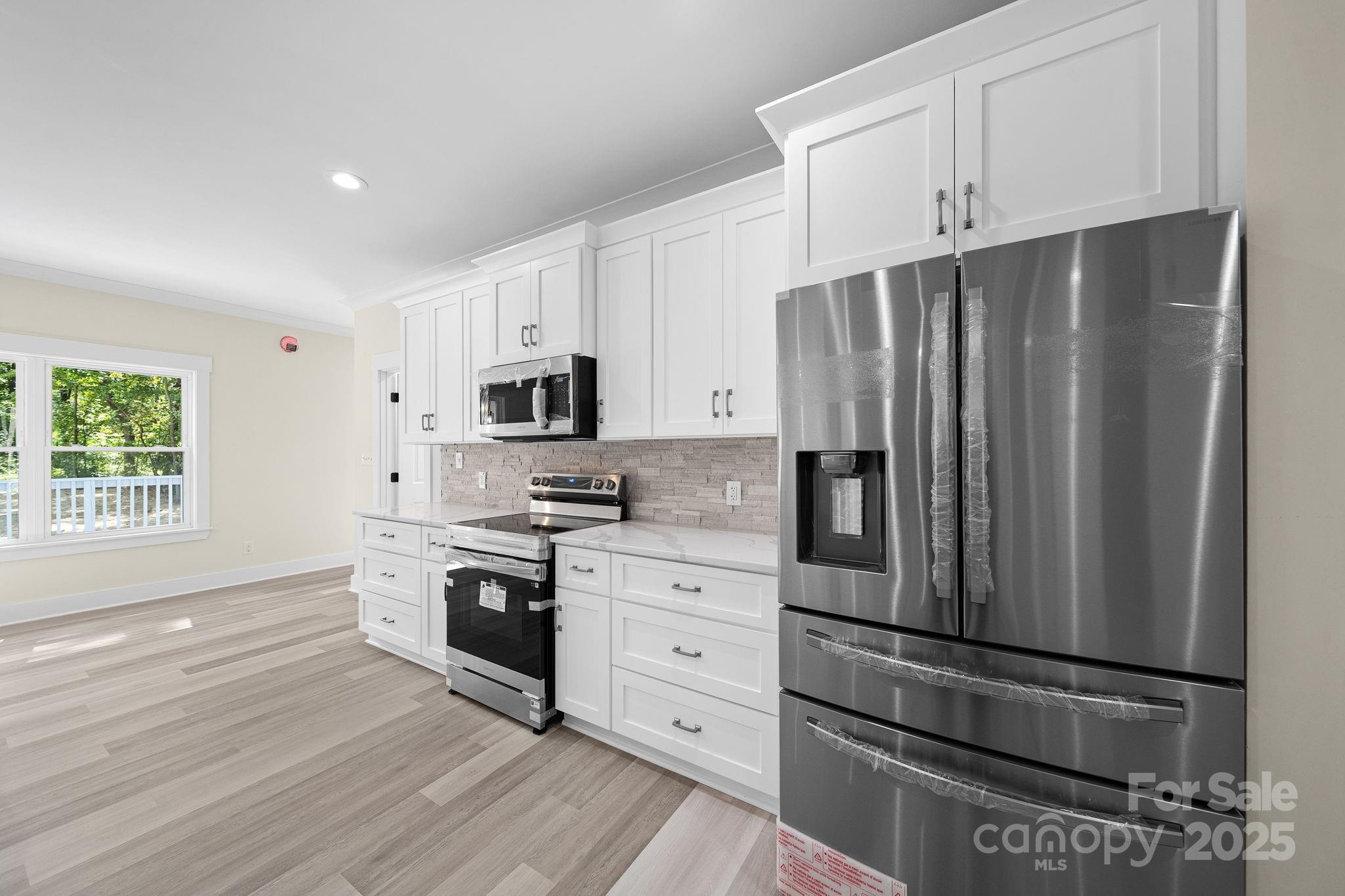 4460 R L Lane