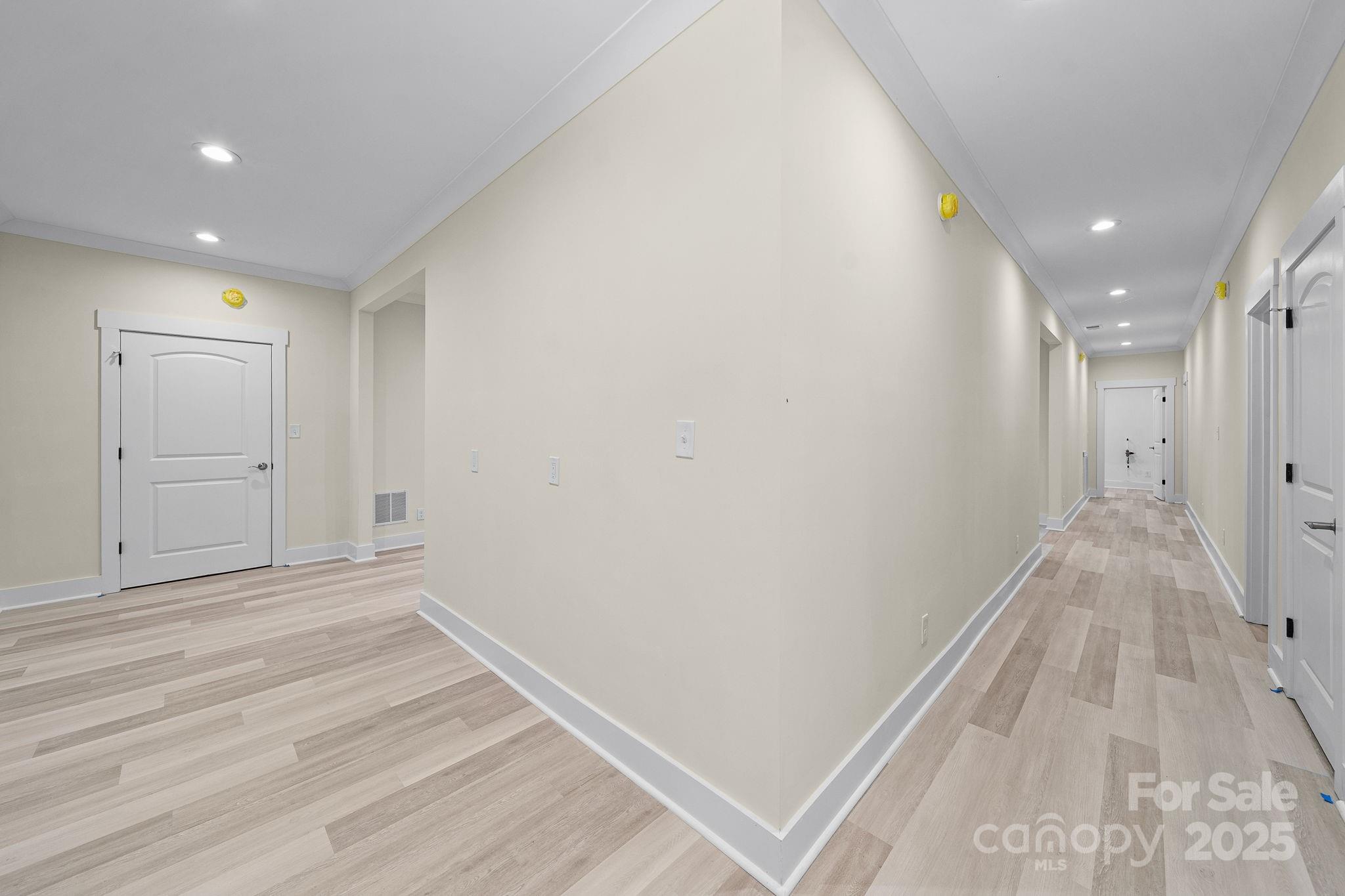 4460 R L Lane