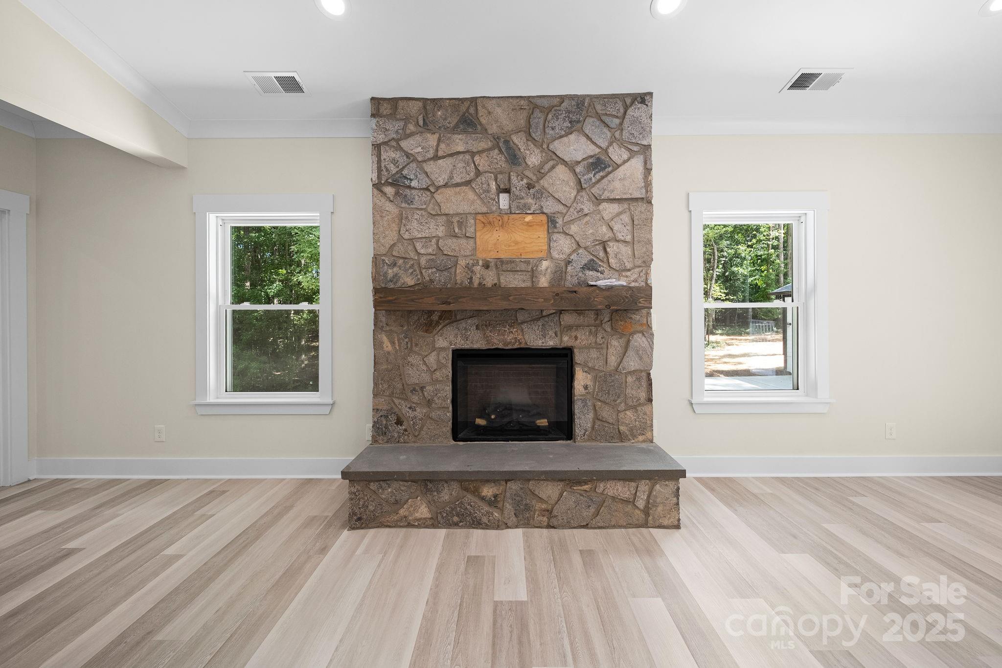 4460 R L Lane