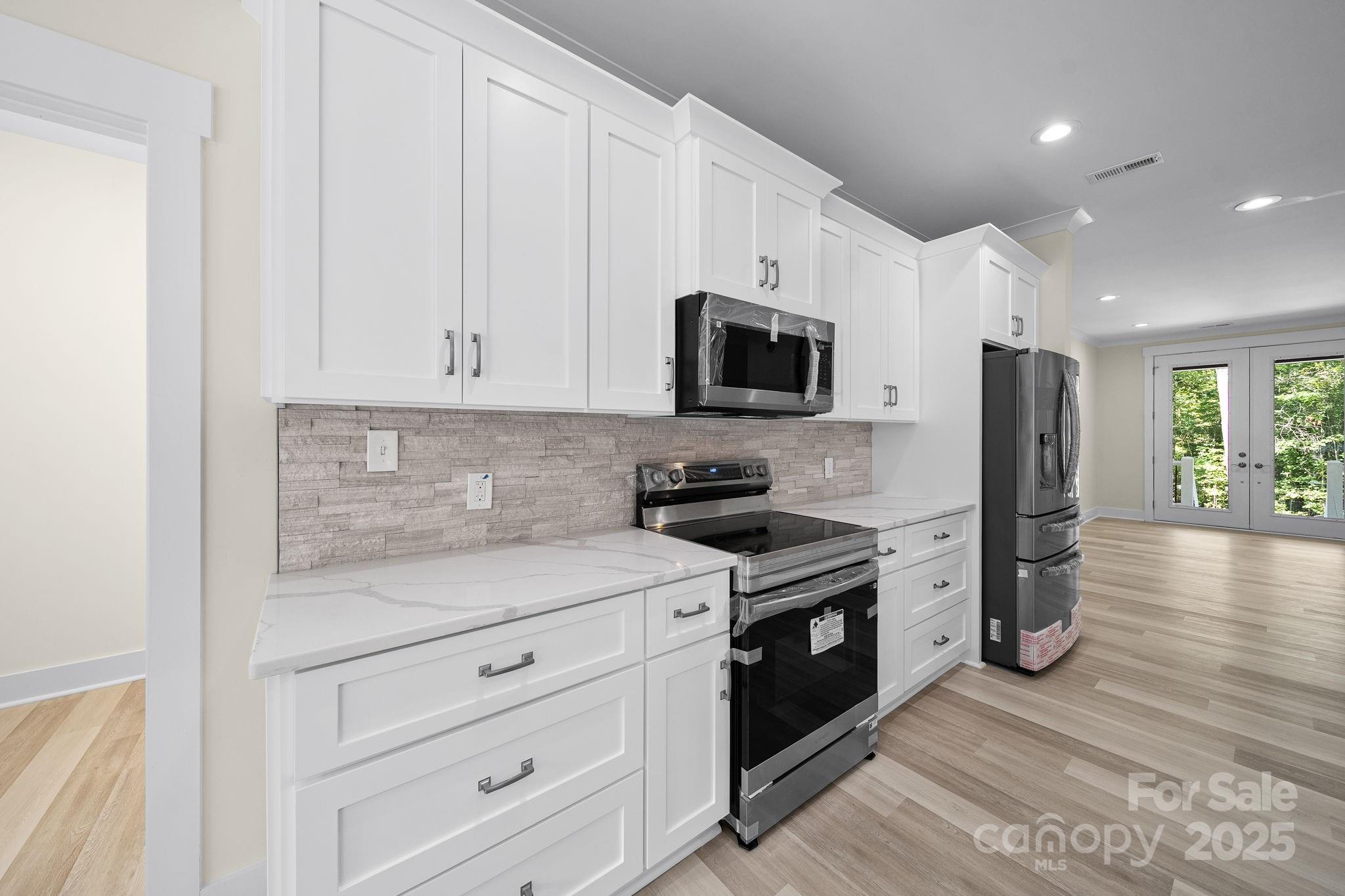 4460 R L Lane