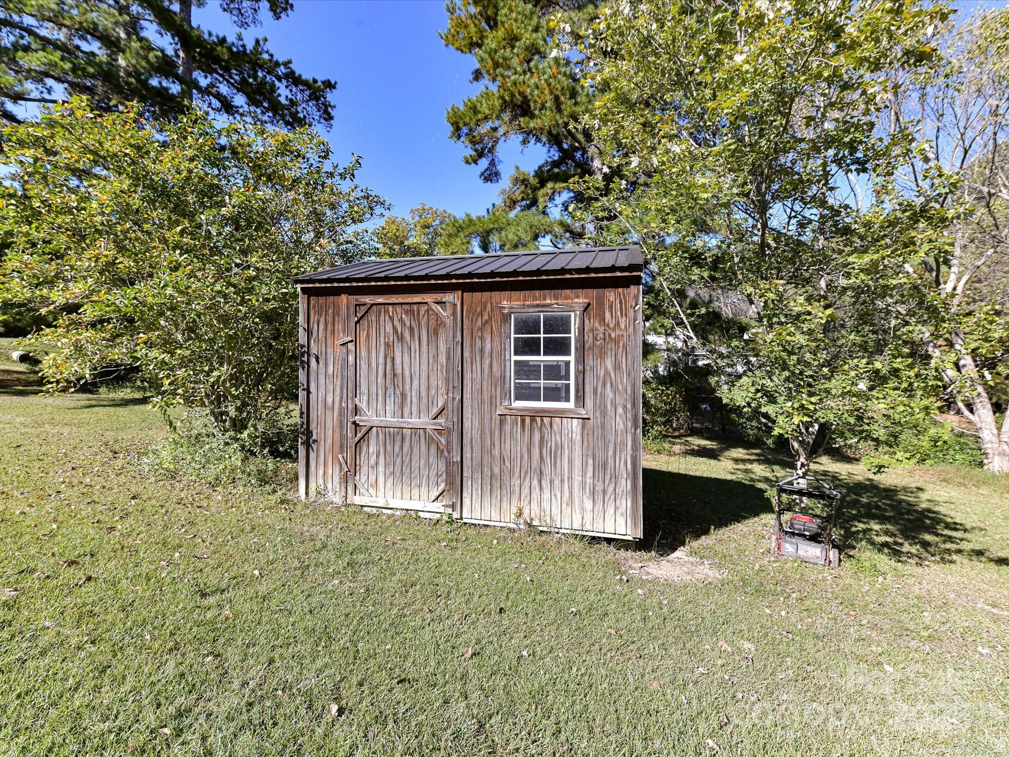 2407 Ruben Road
