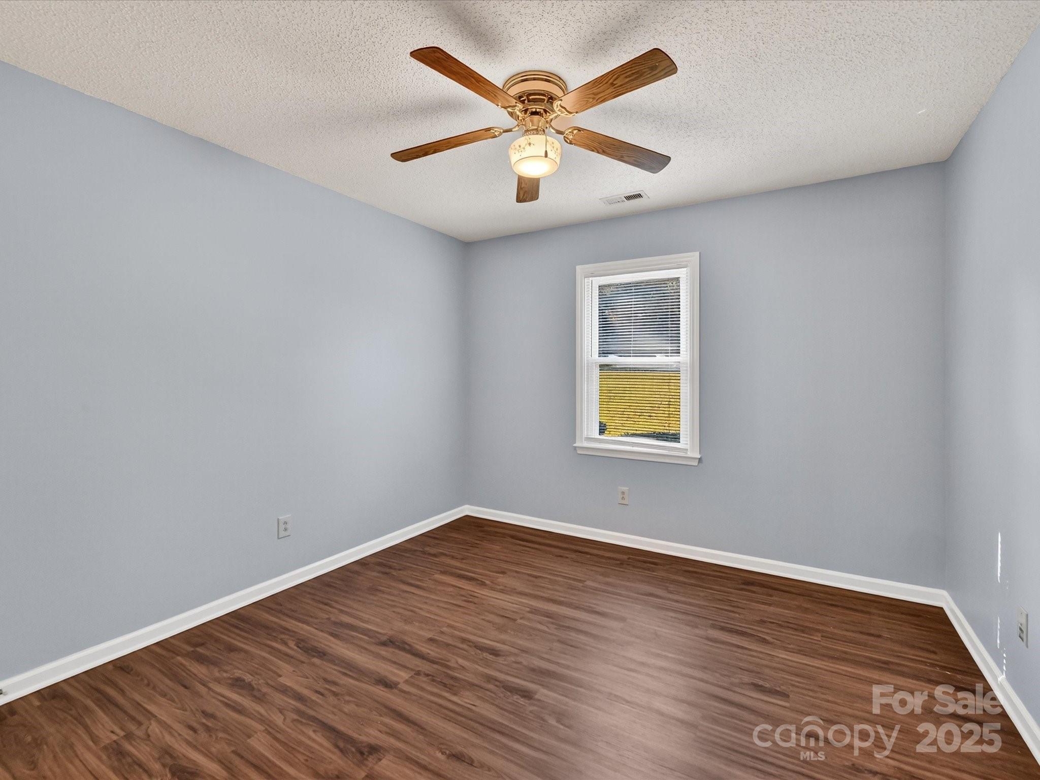 2407 Ruben Road