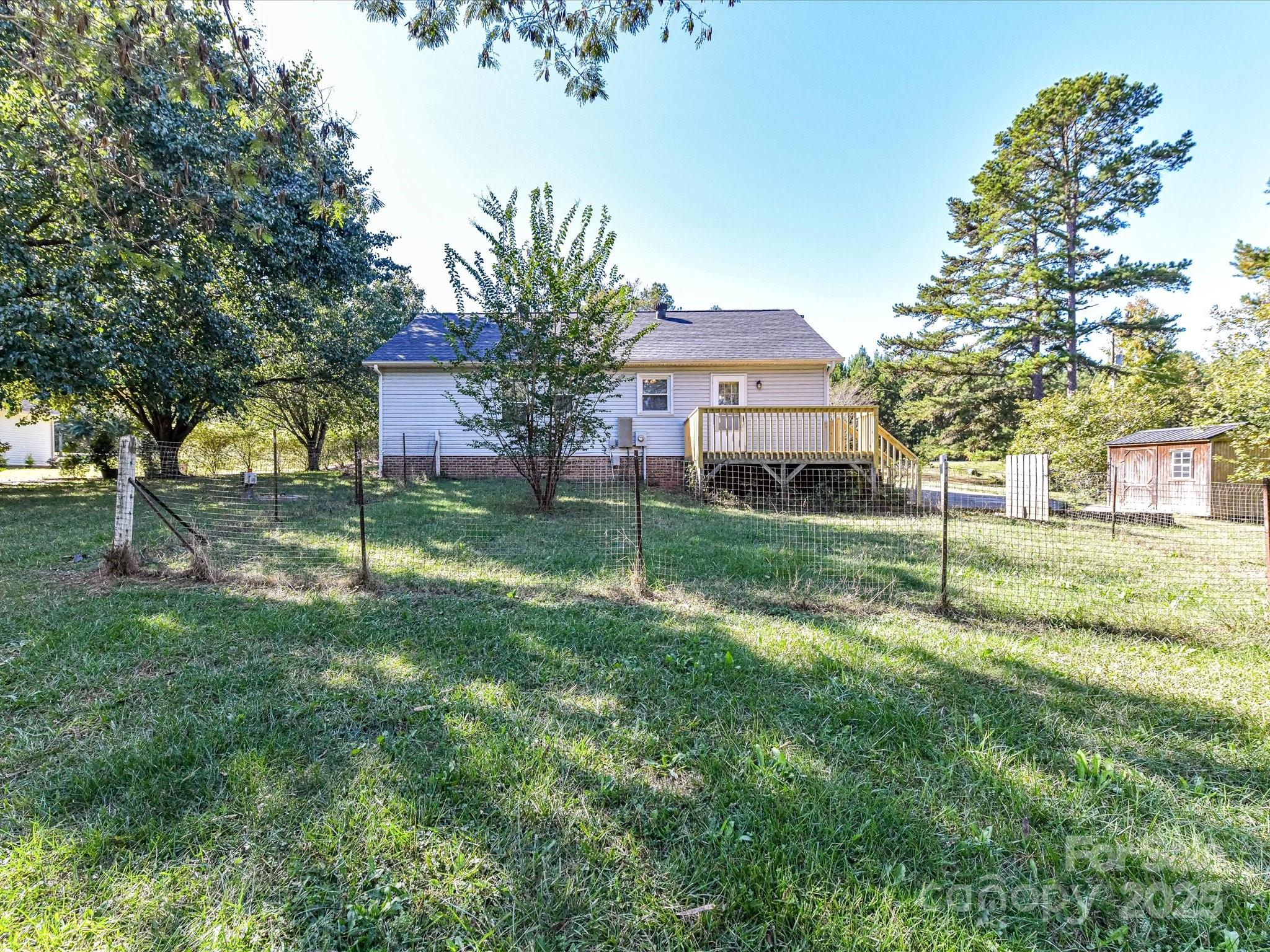 2407 Ruben Road