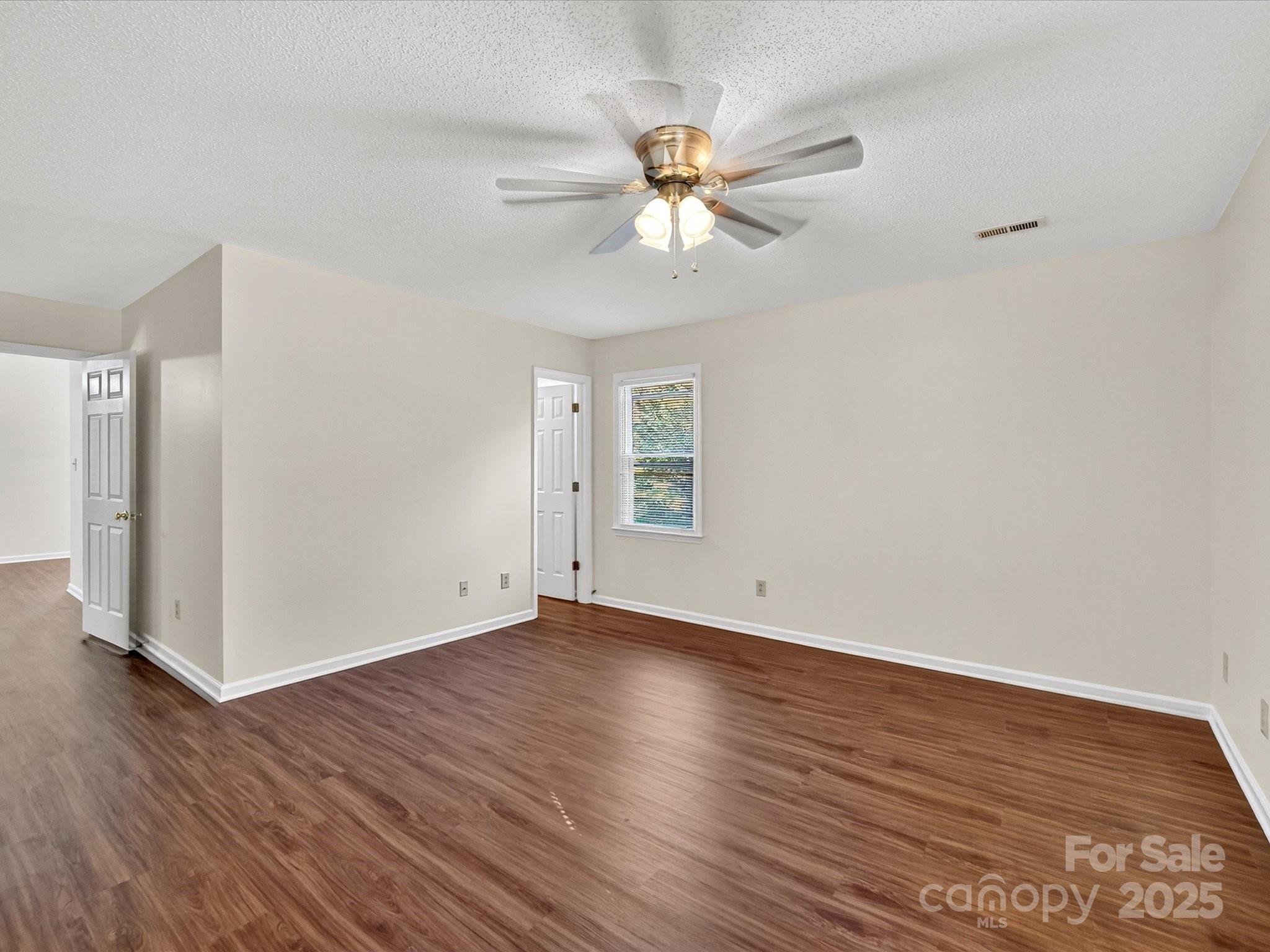 2407 Ruben Road