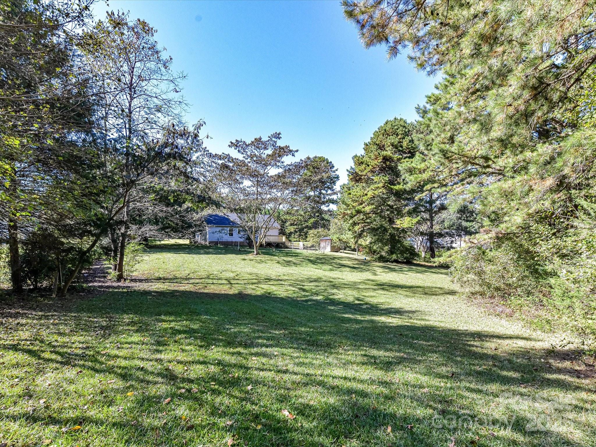 2407 Ruben Road