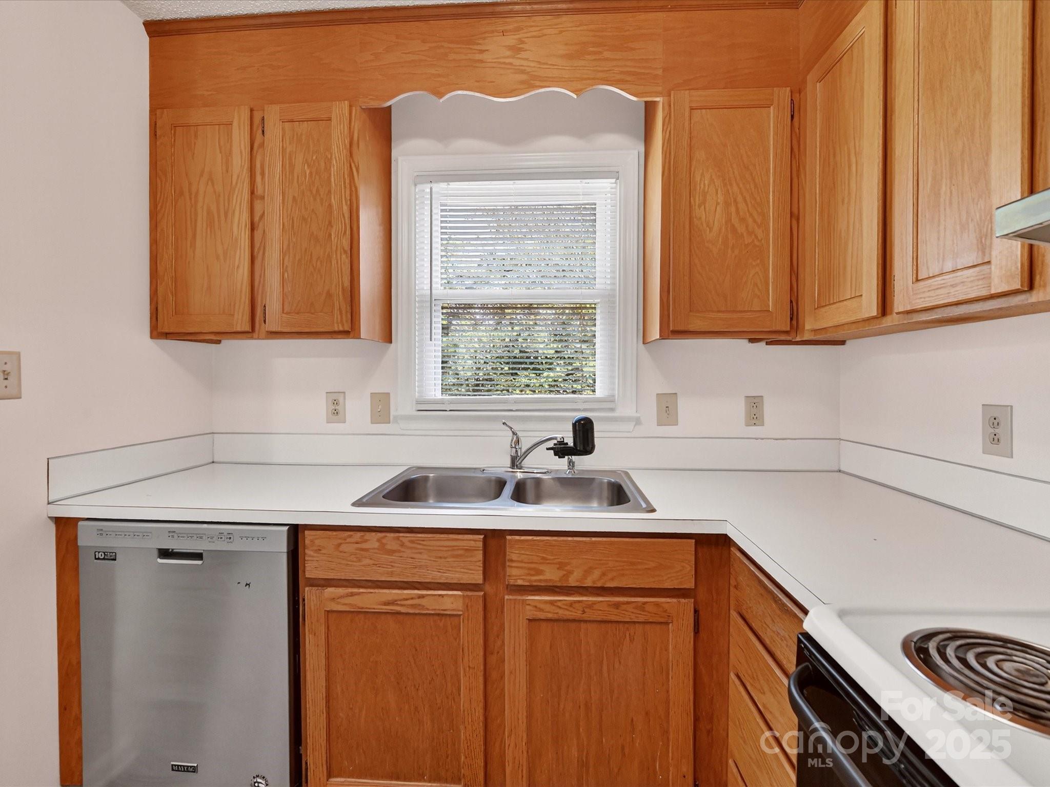 2407 Ruben Road