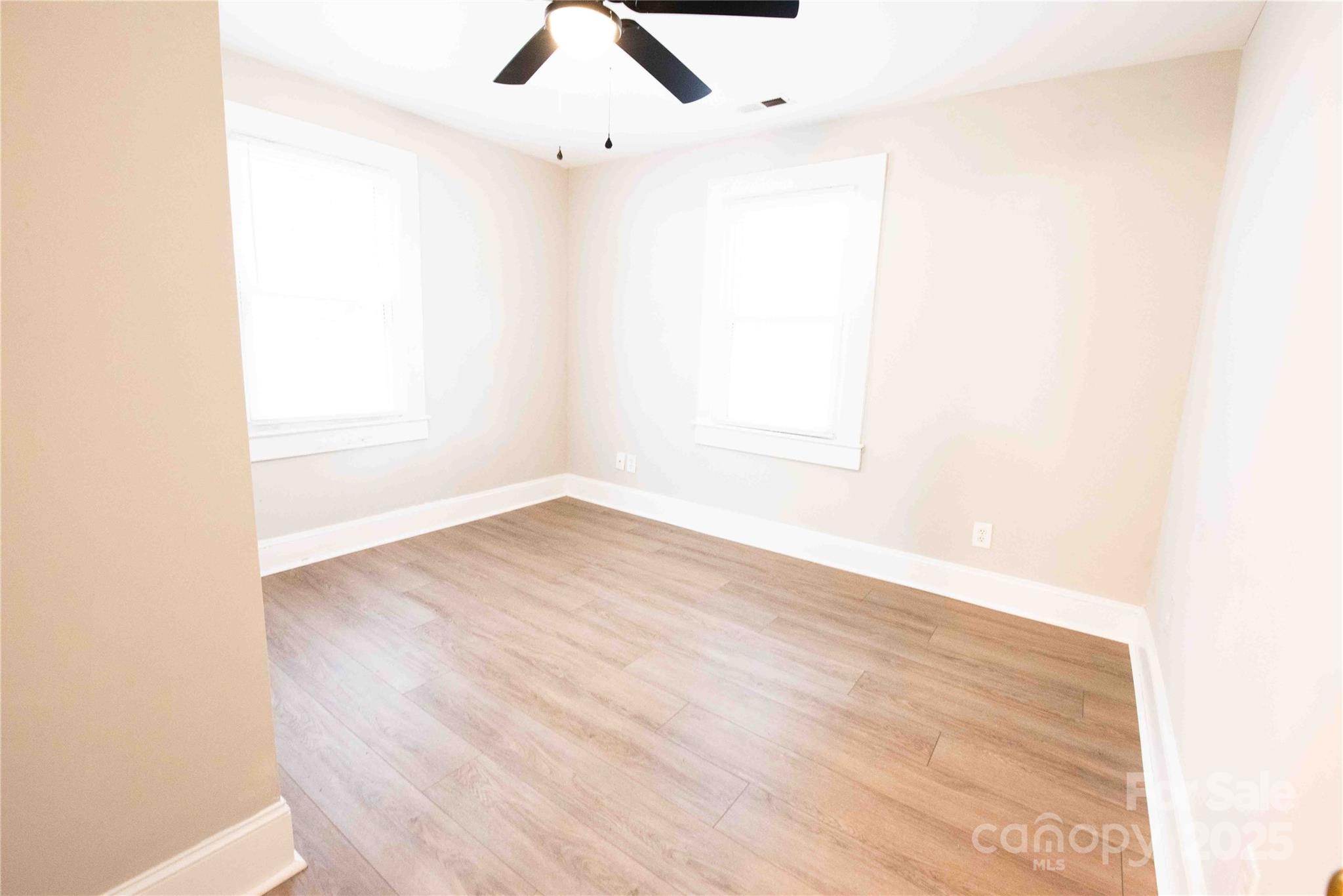 207 N Love Chapel Road