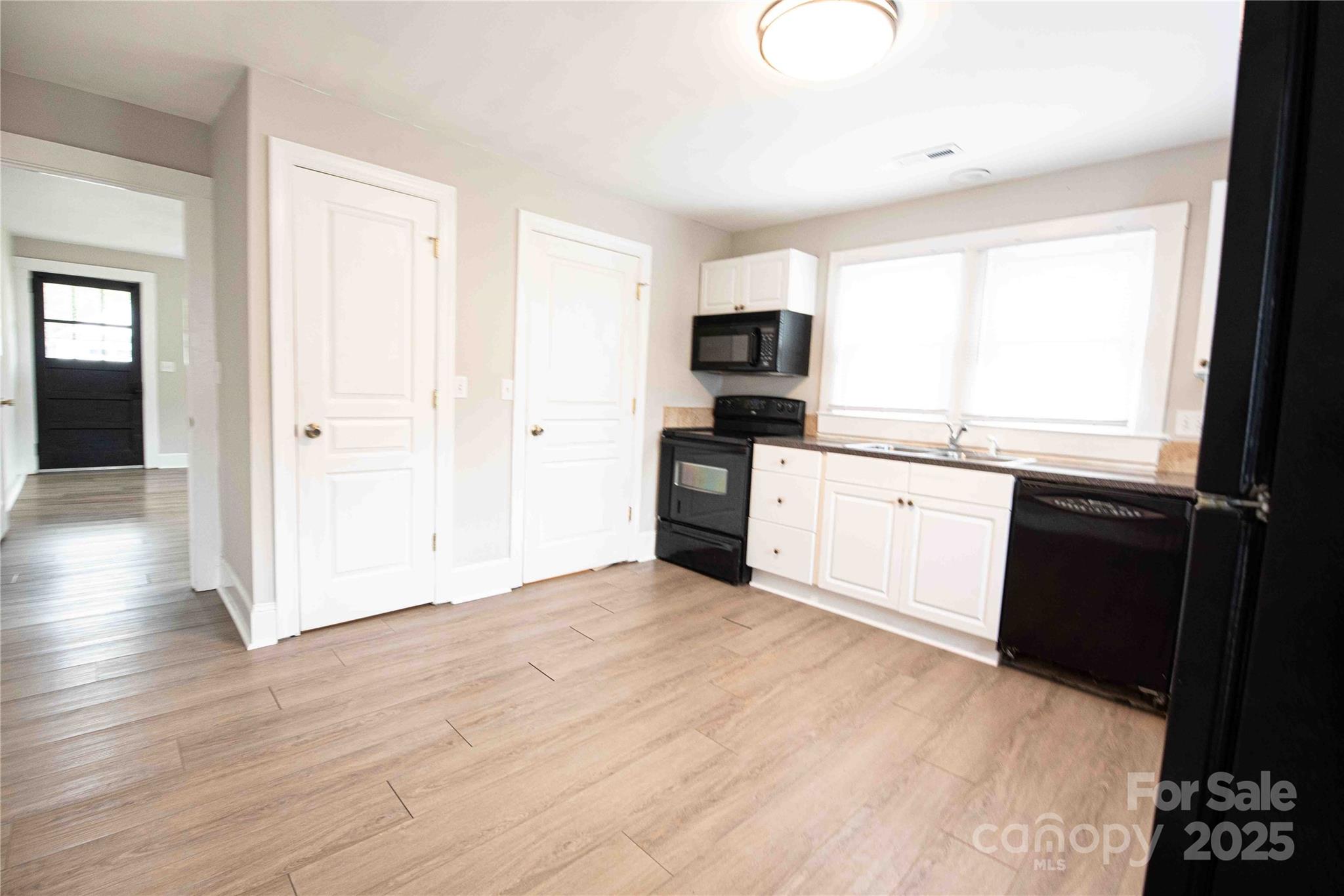 207 N Love Chapel Road