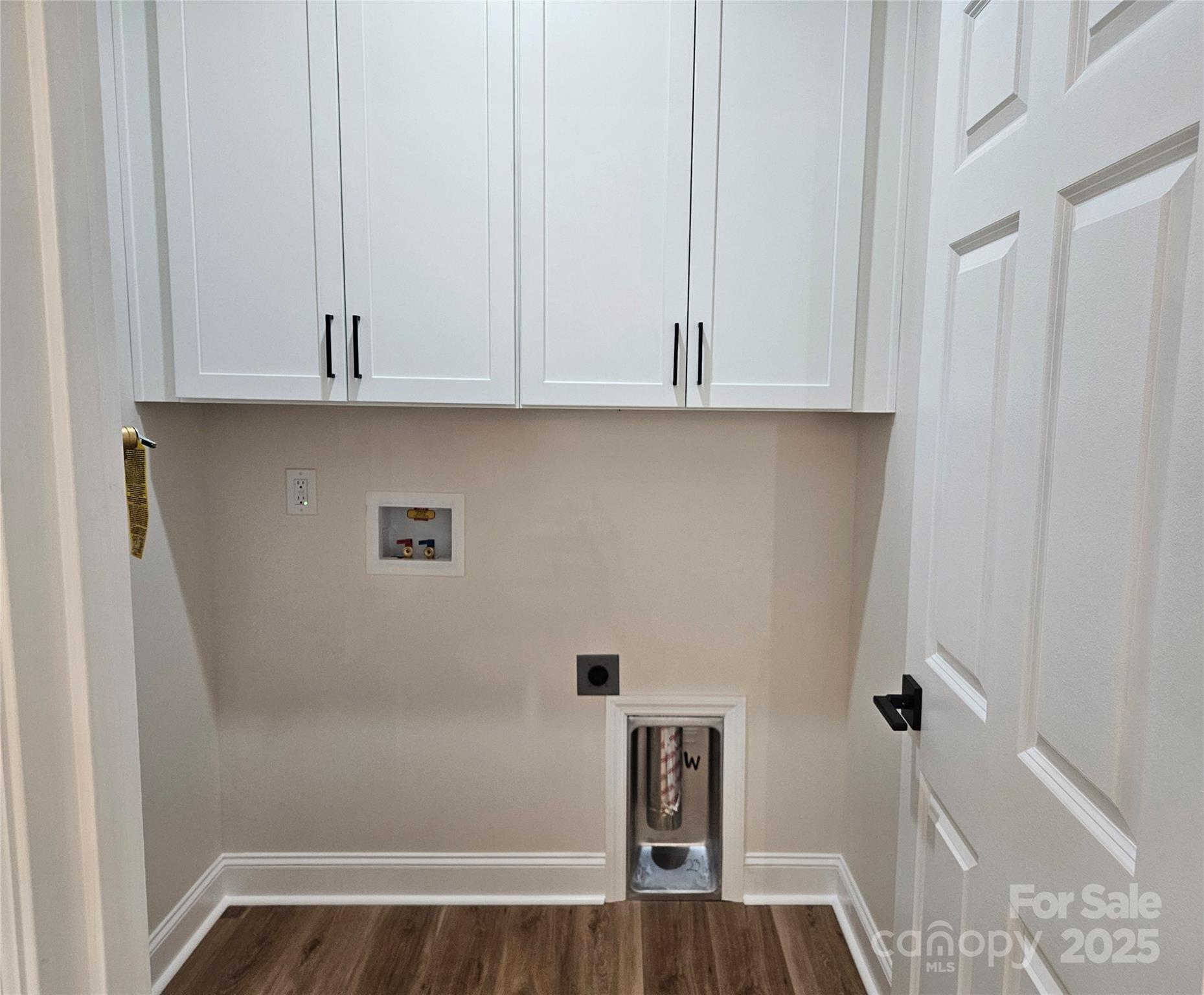 4245 Wesley Drive