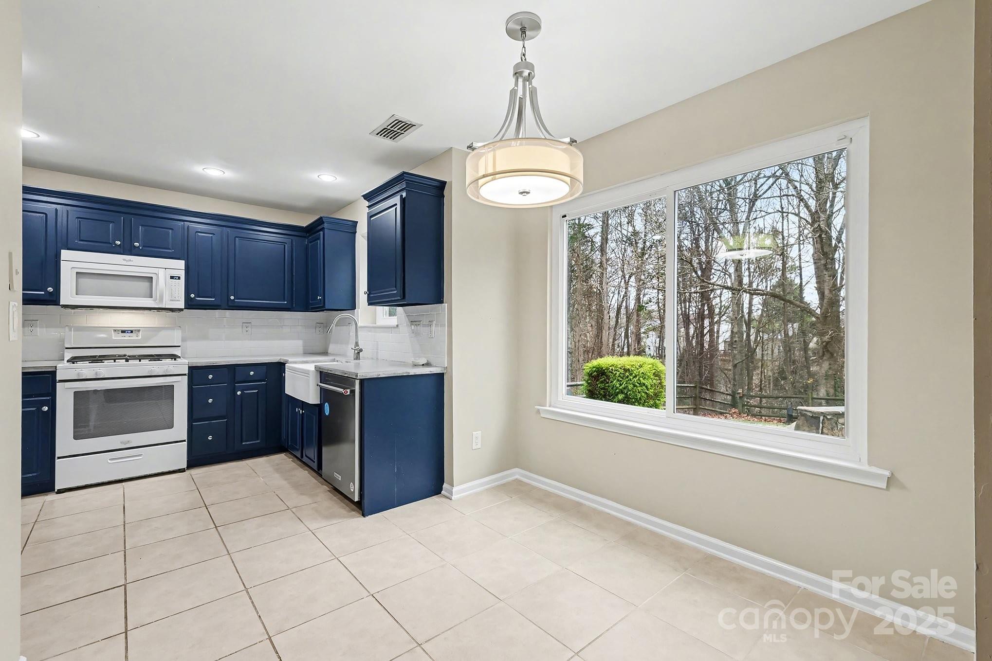 7625 Nicolette Court