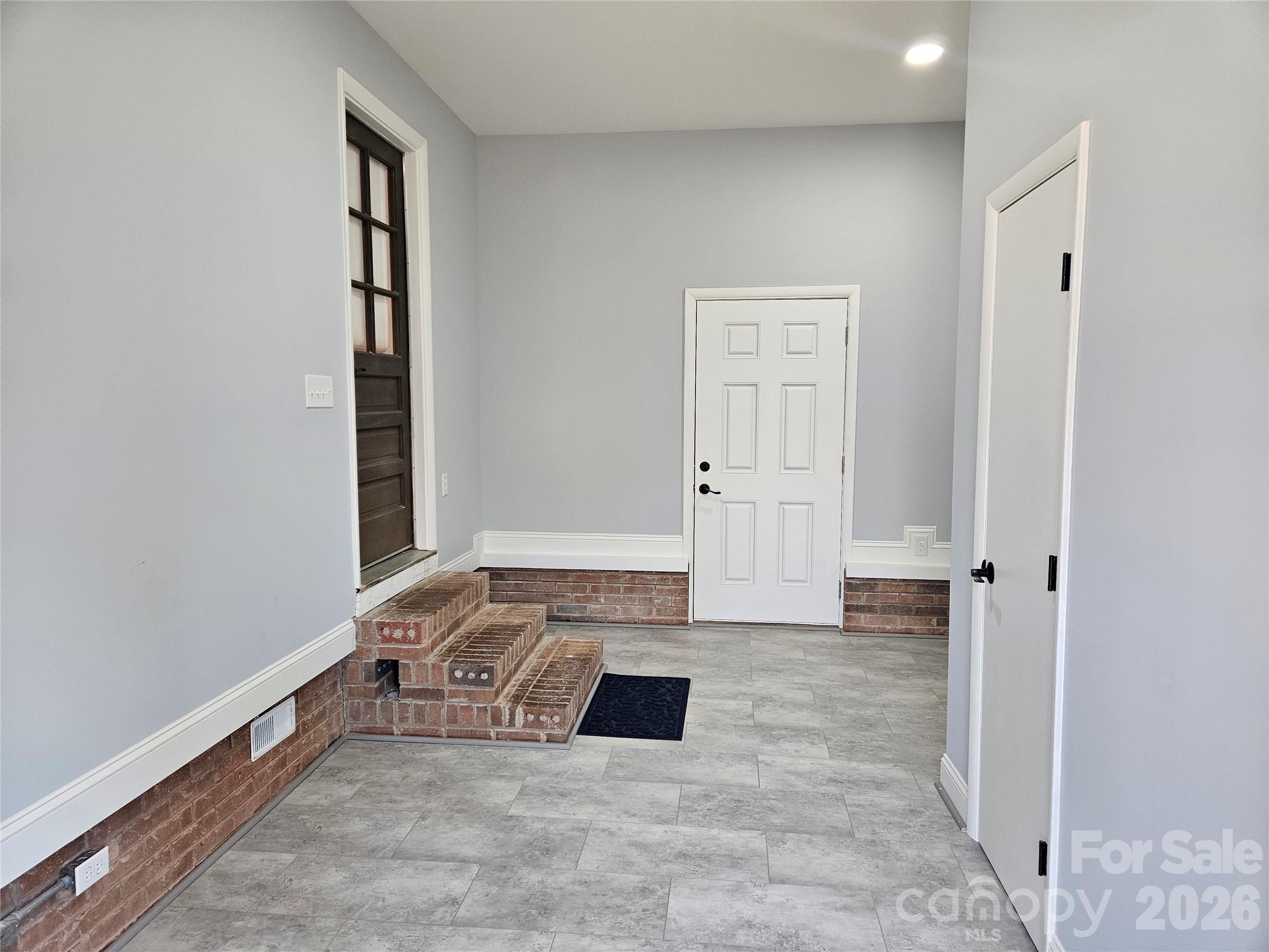 506 Settlement Drive