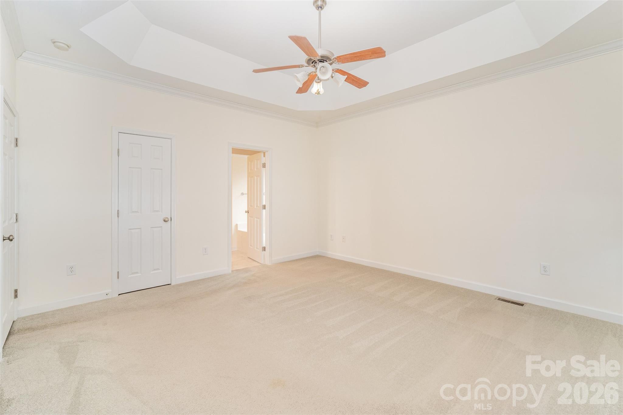 2909 Arbor Knoll