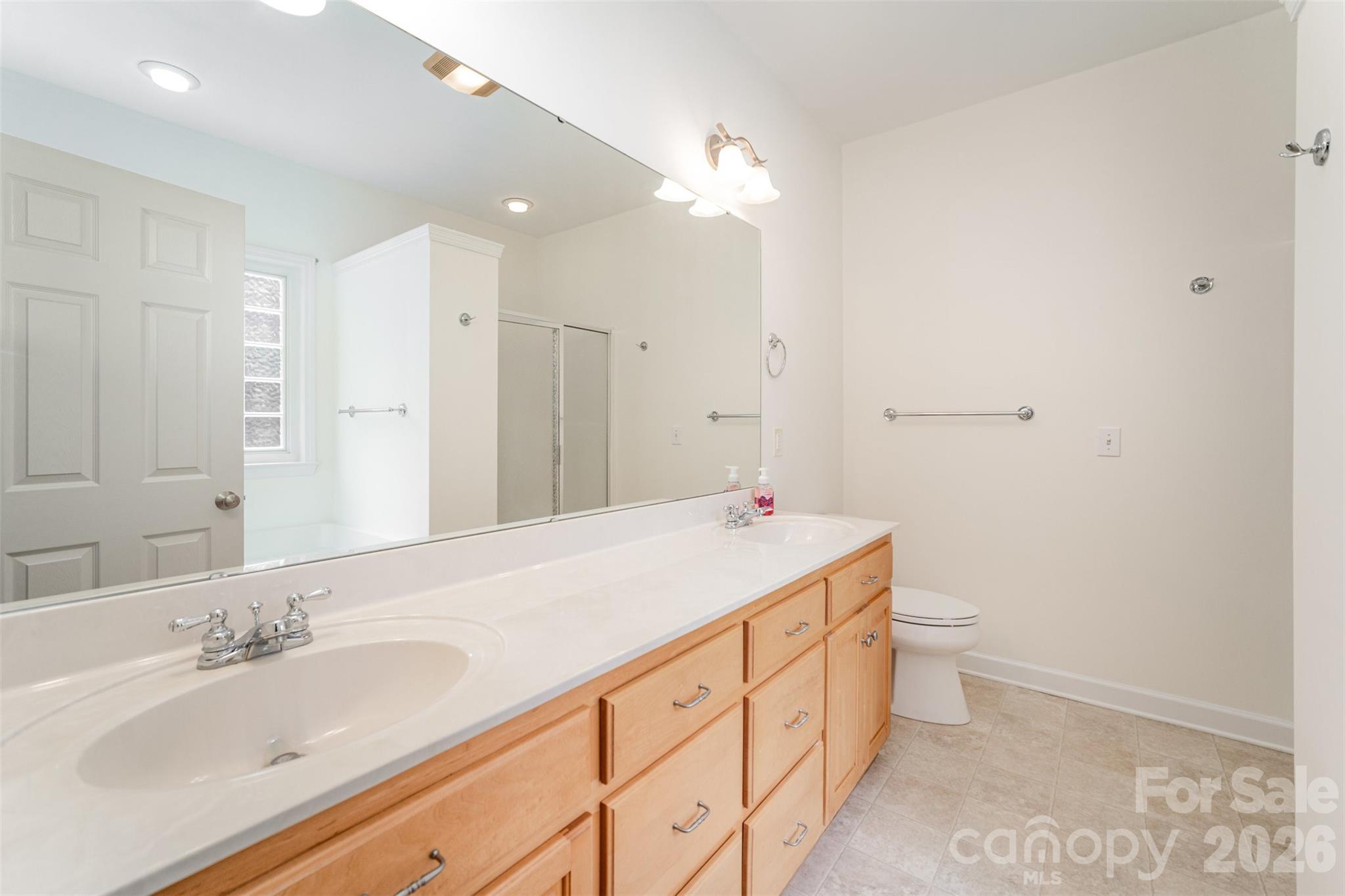 2909 Arbor Knoll