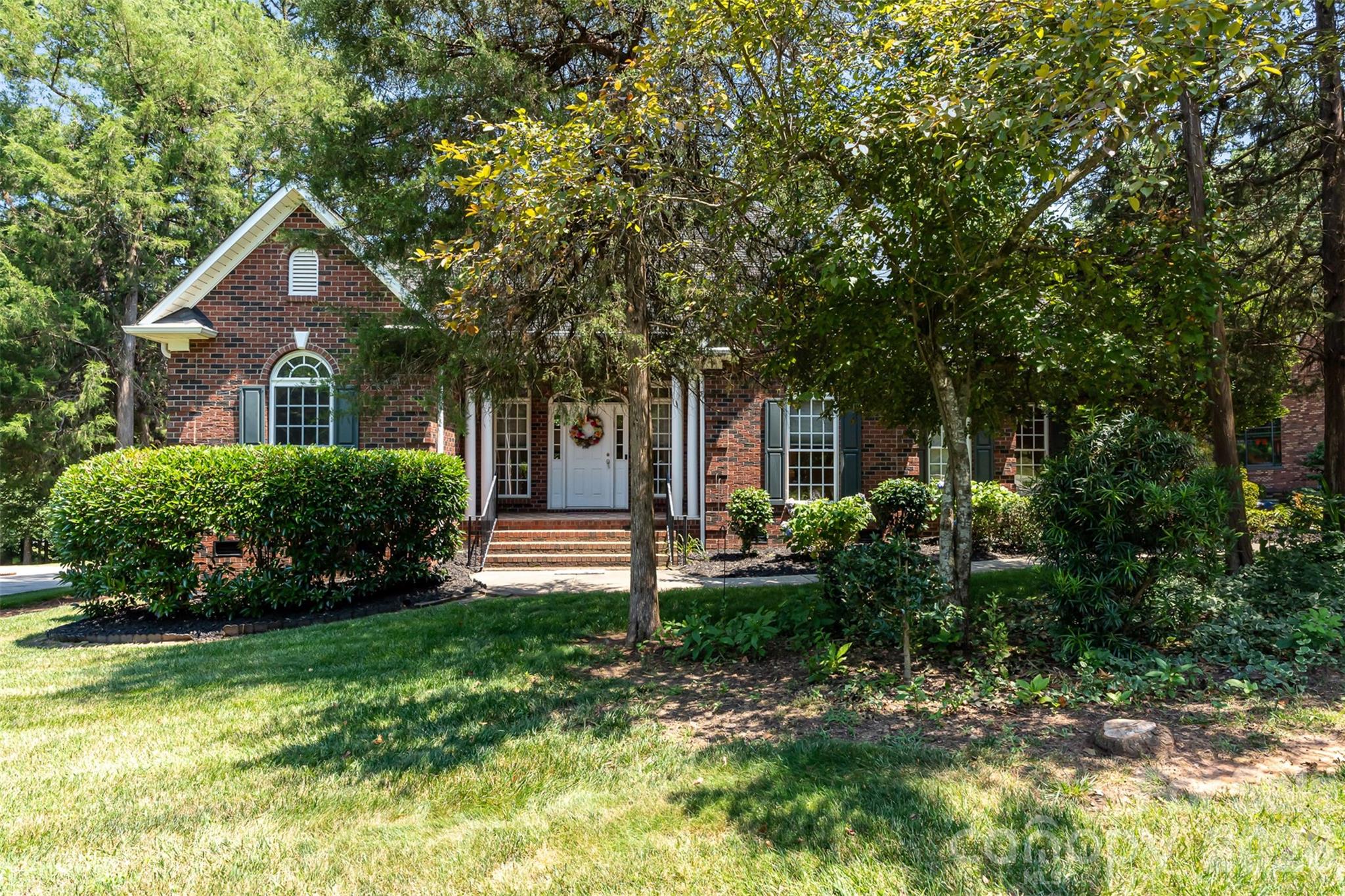2909 Arbor Knoll