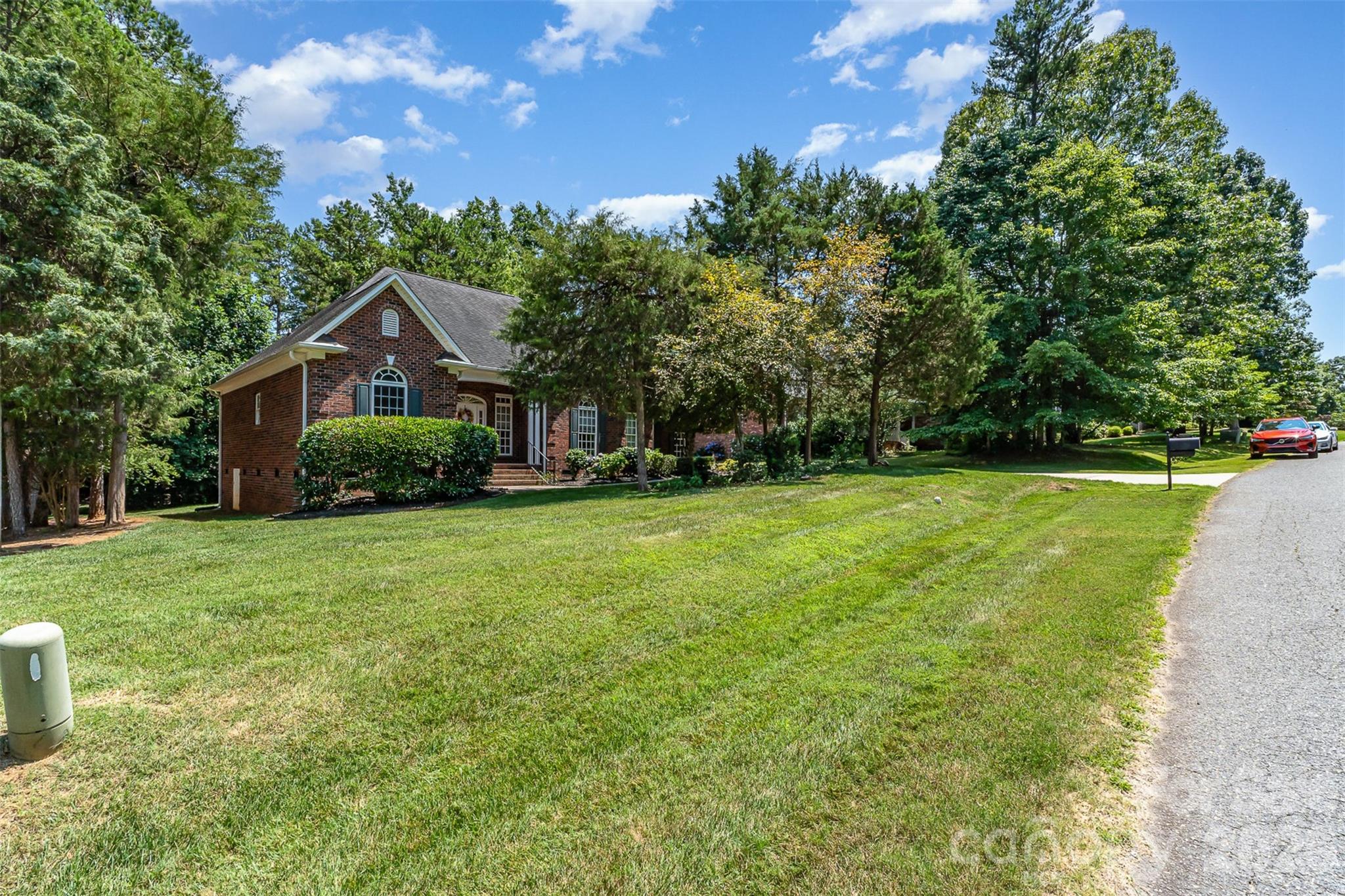 2909 Arbor Knoll