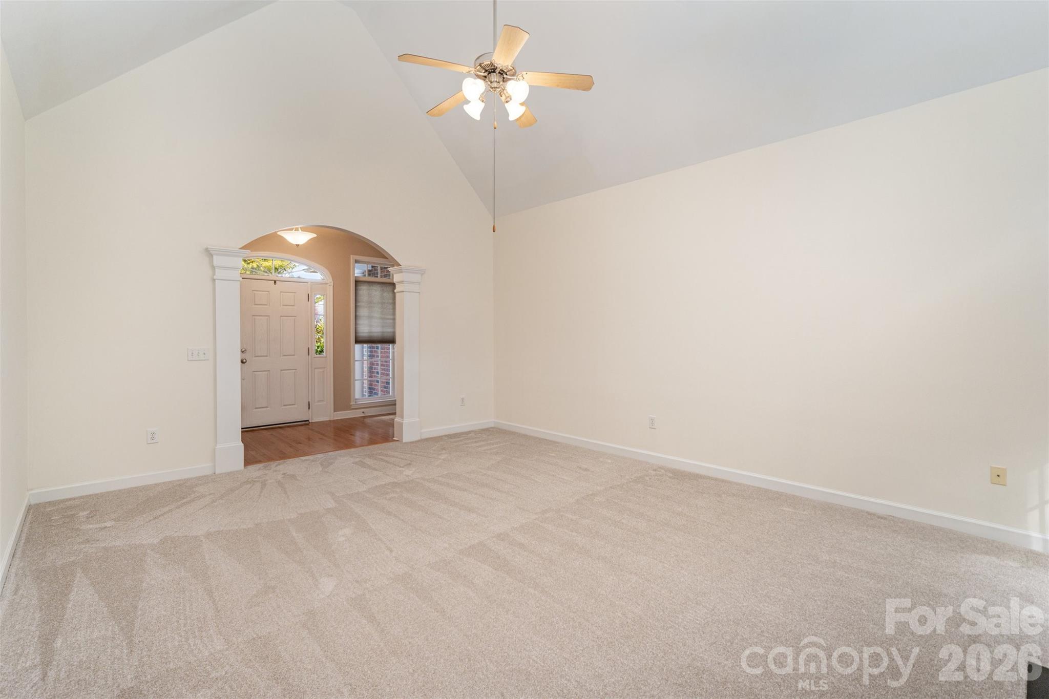 2909 Arbor Knoll