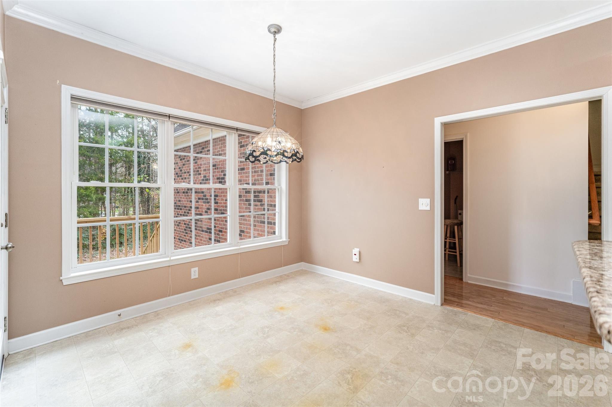 2909 Arbor Knoll