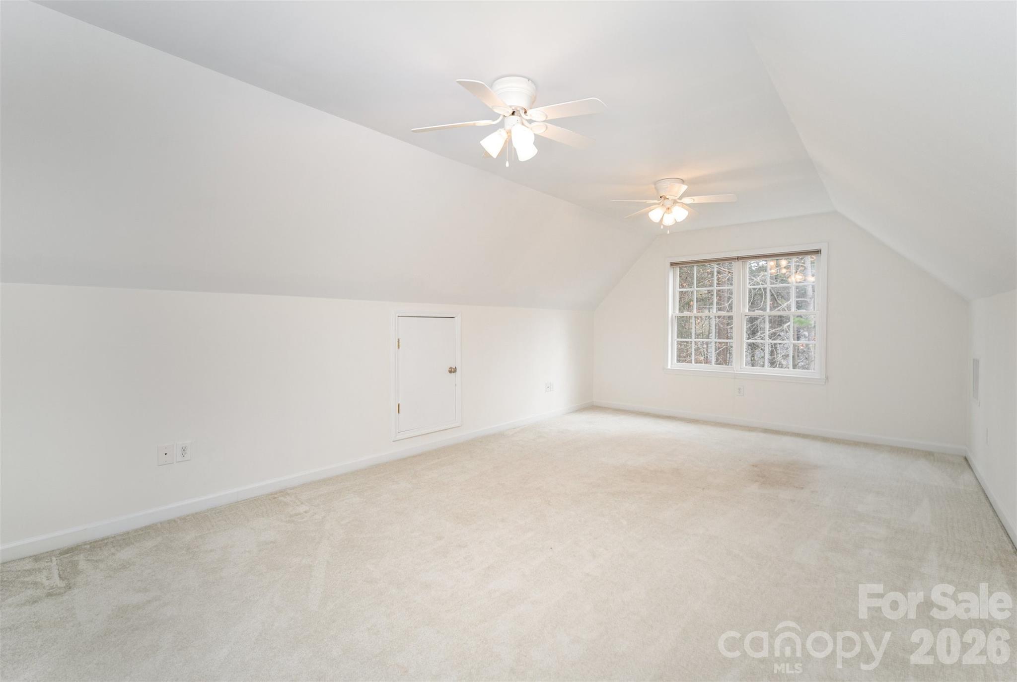 2909 Arbor Knoll