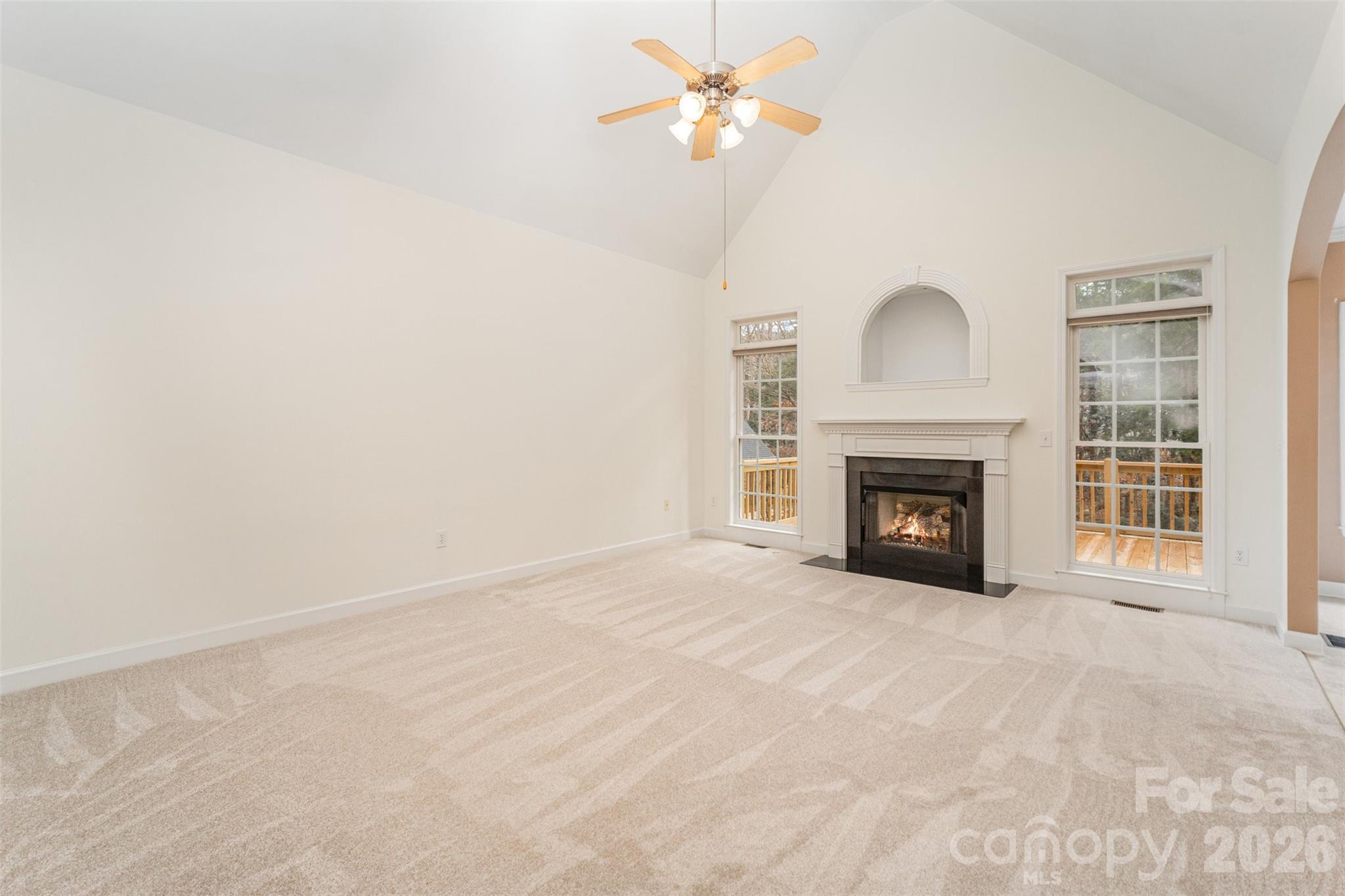 2909 Arbor Knoll