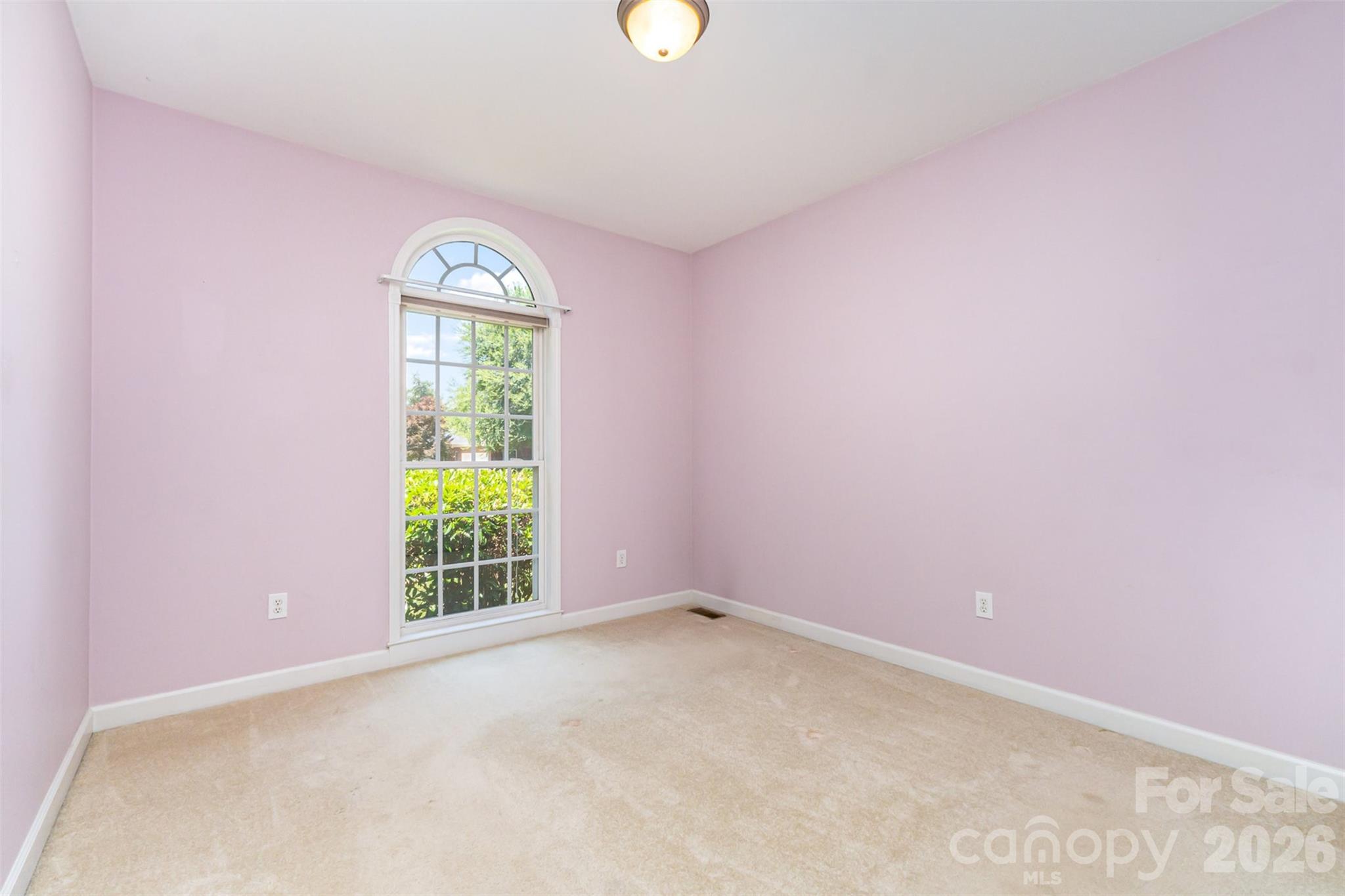 2909 Arbor Knoll