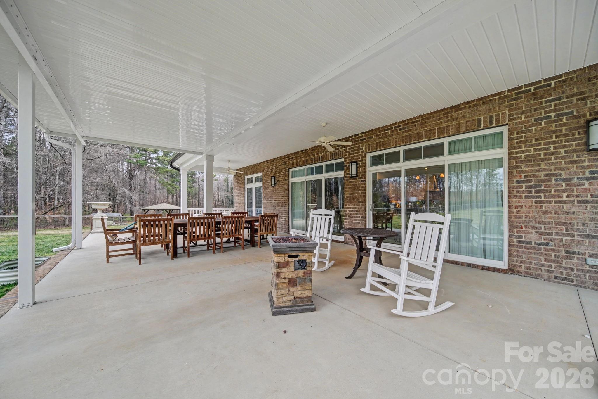 1296 Ben Black Road