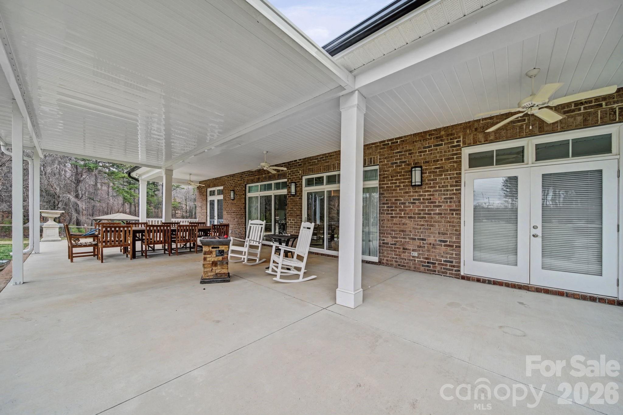 1296 Ben Black Road