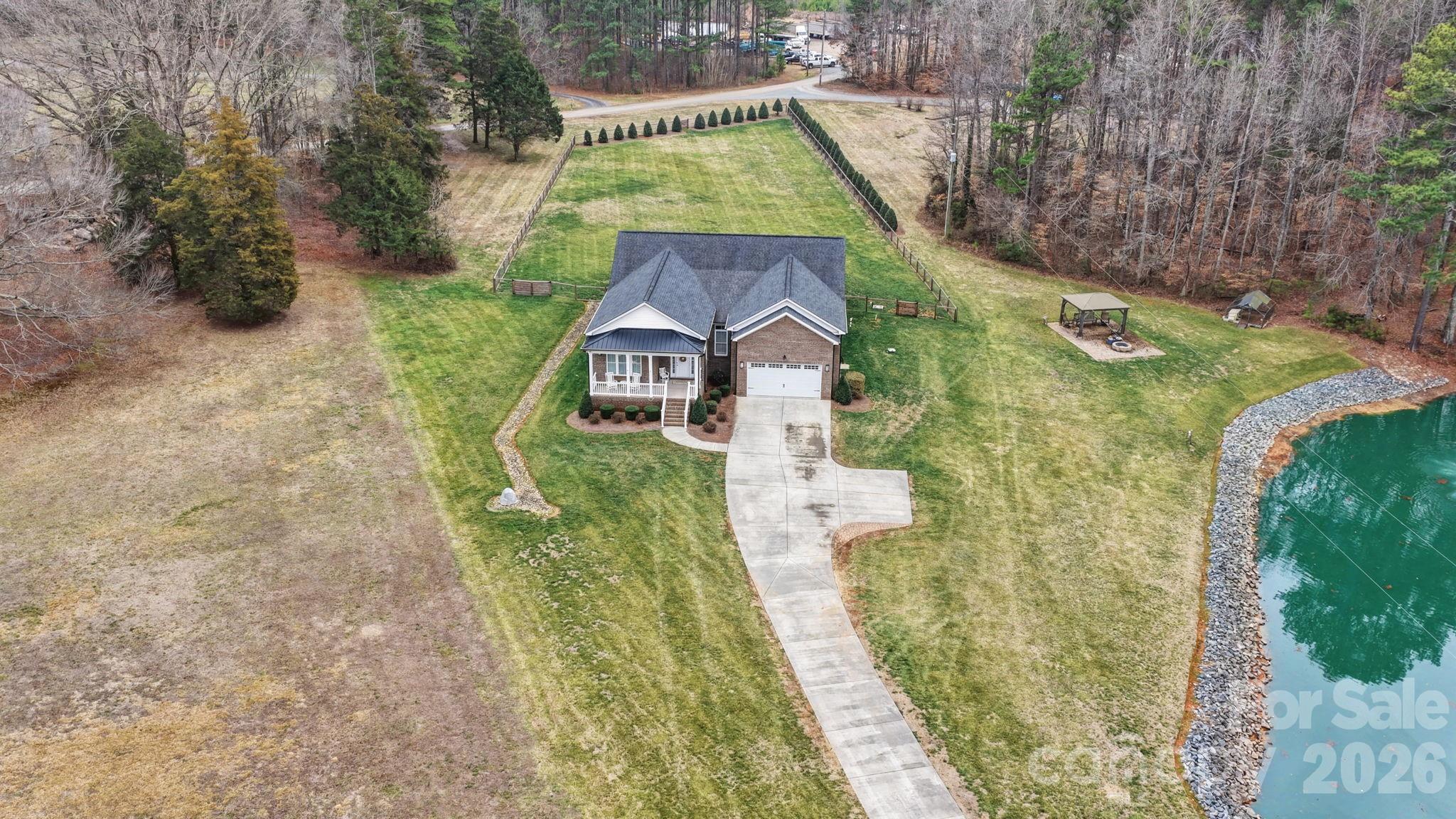 1296 Ben Black Road