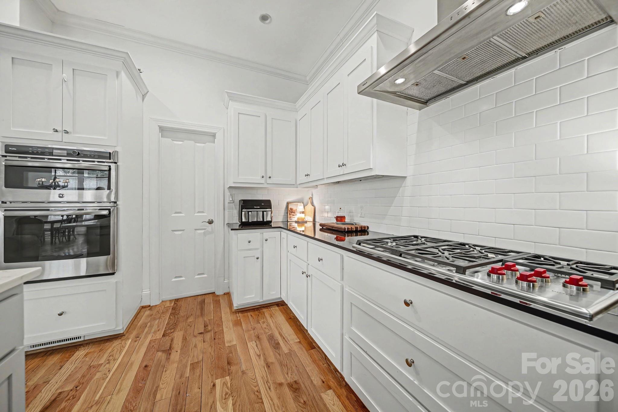 1296 Ben Black Road