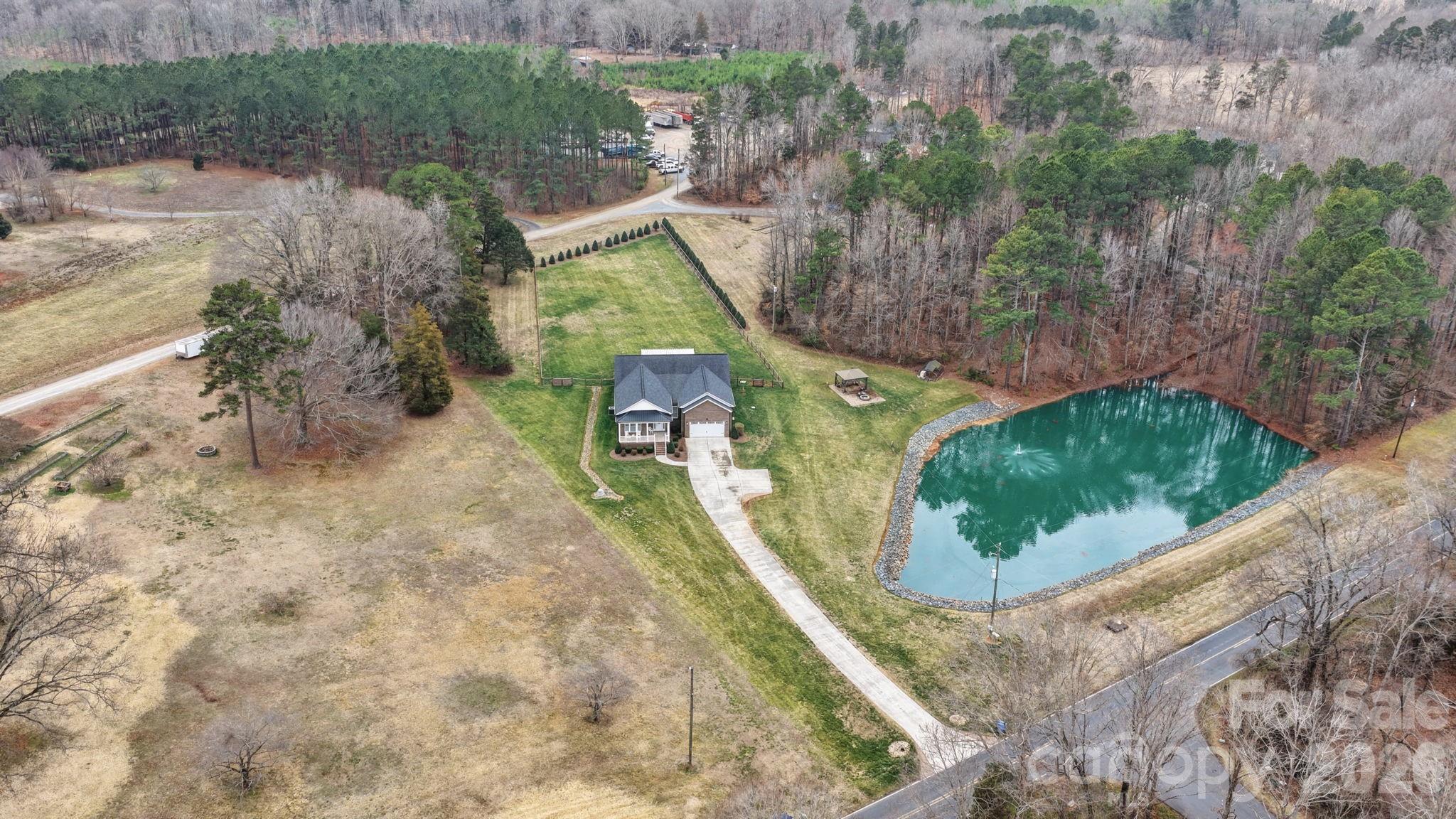 1296 Ben Black Road