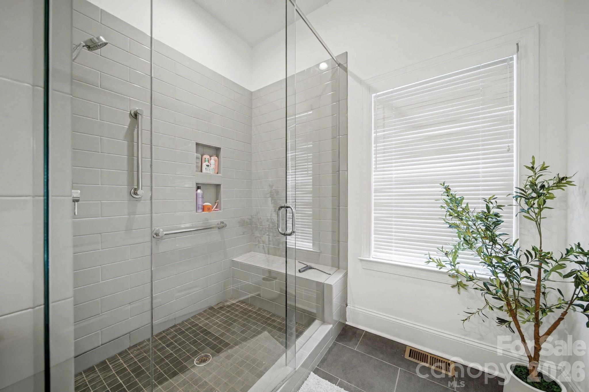 1296 Ben Black Road