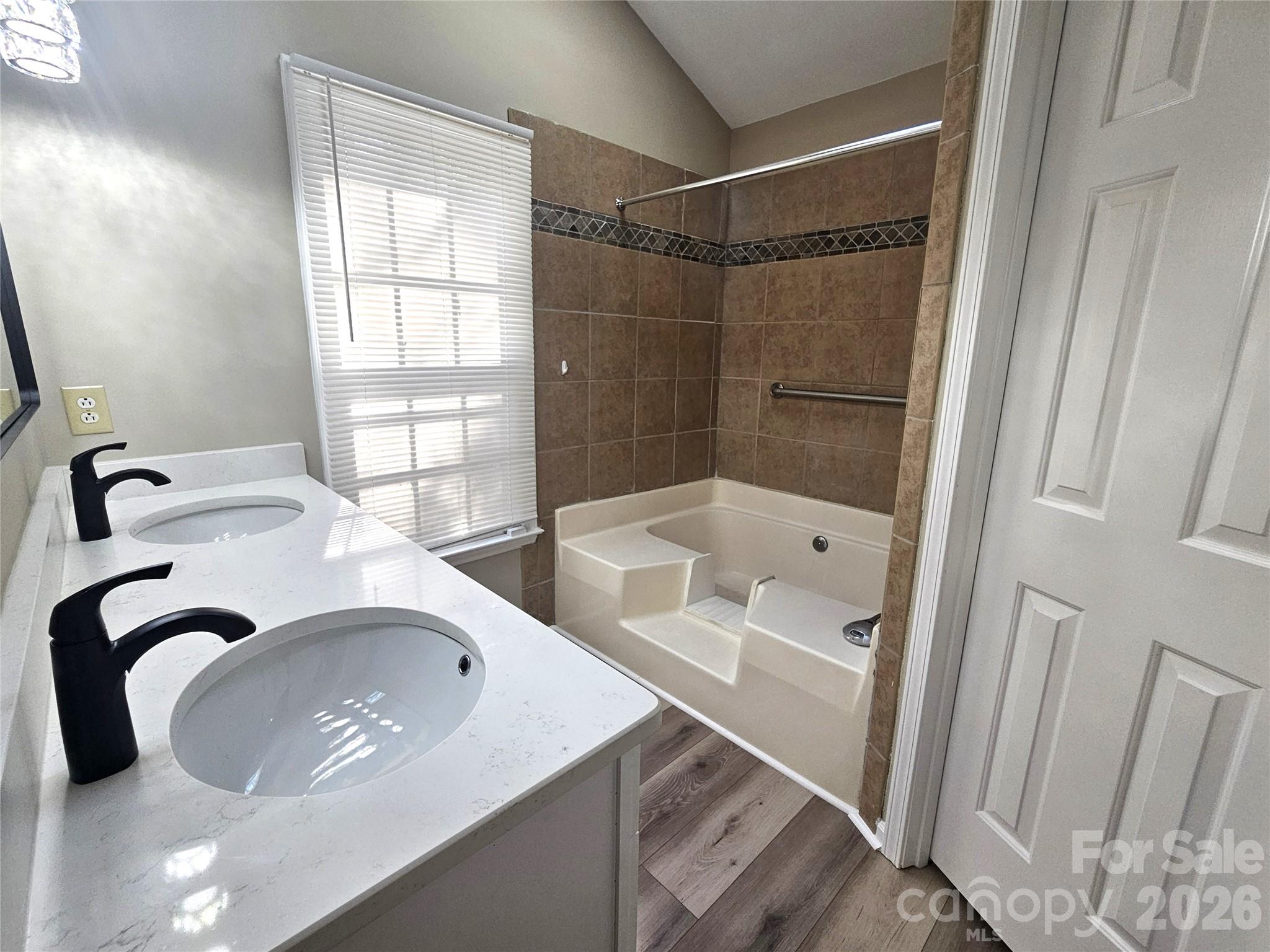 3604 Edmund Court