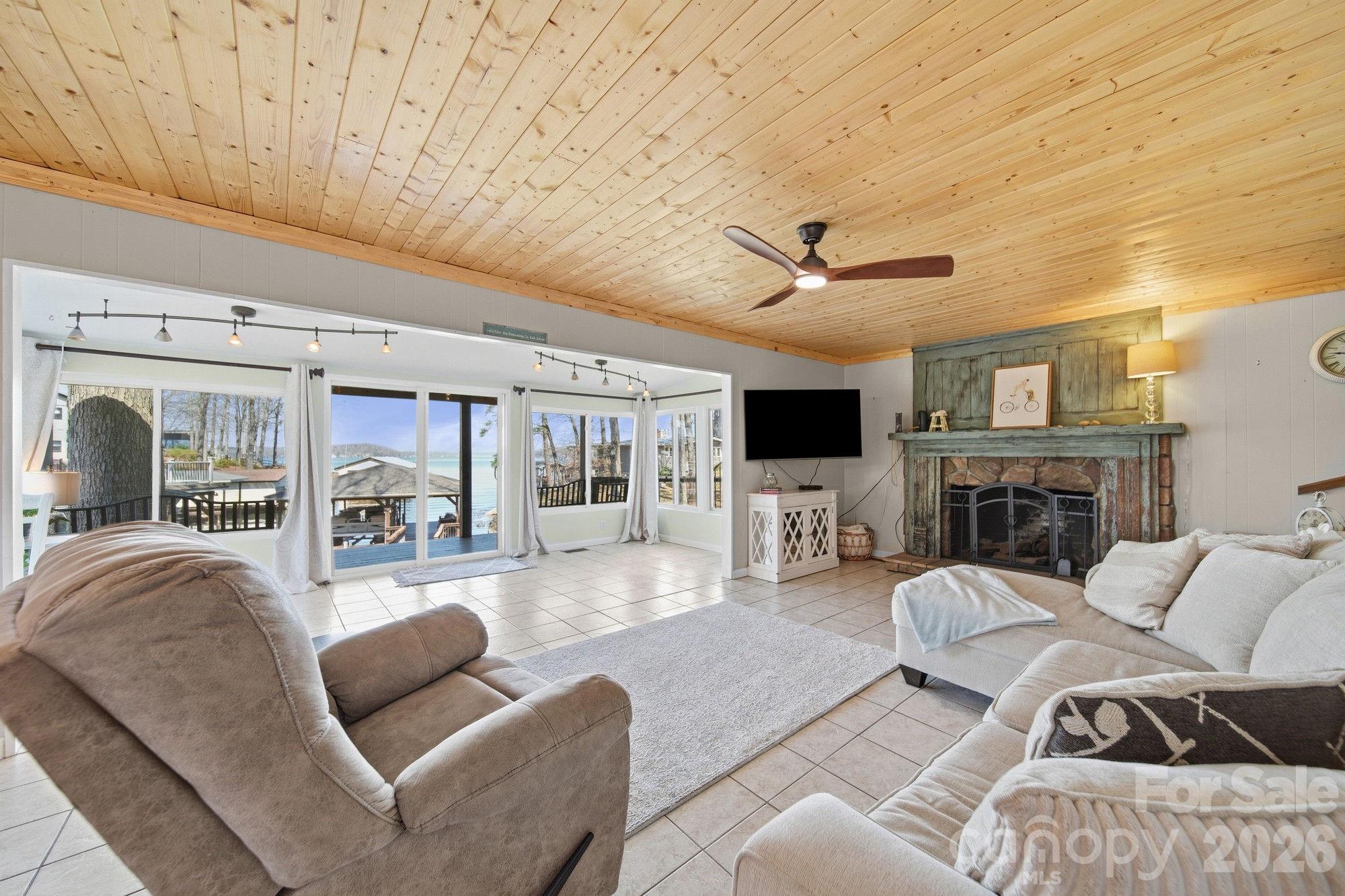 10773 Willow Oak Road