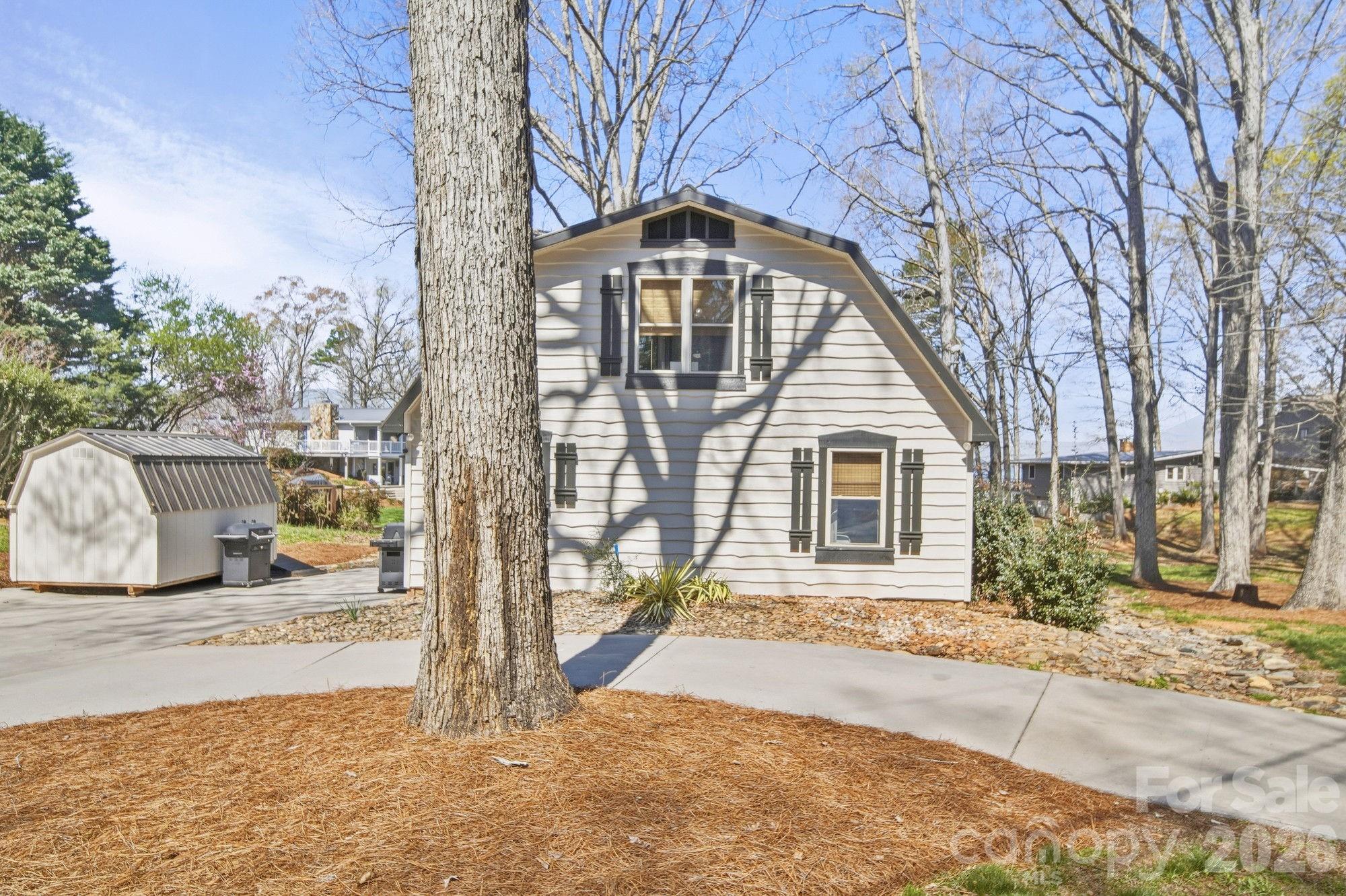 10773 Willow Oak Road