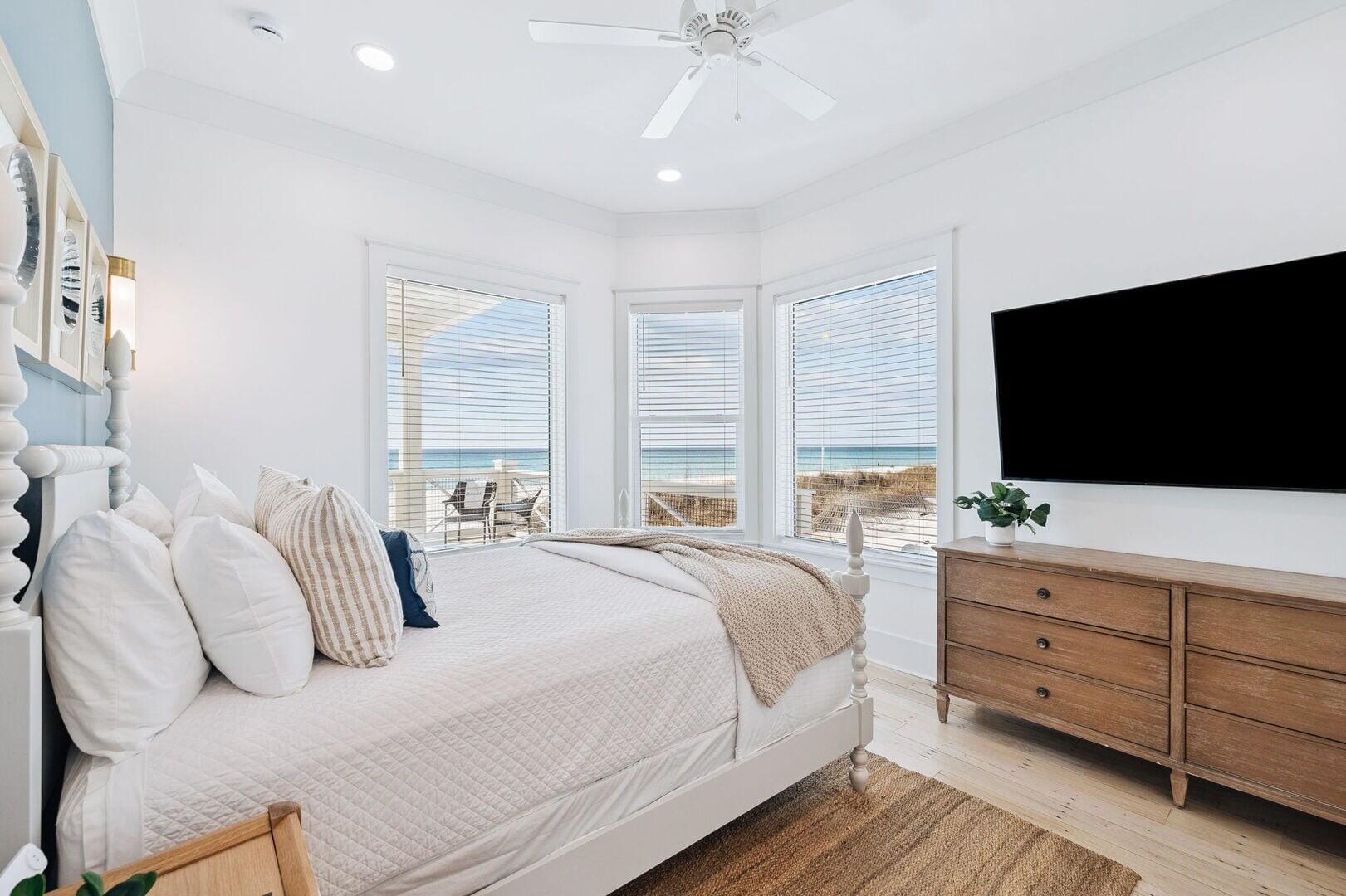 5939 Gulf Drive