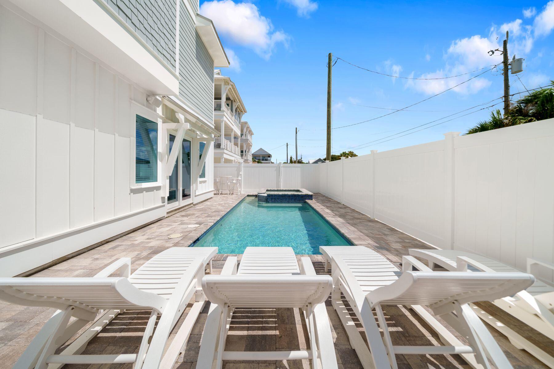 14300 Front Beach Road