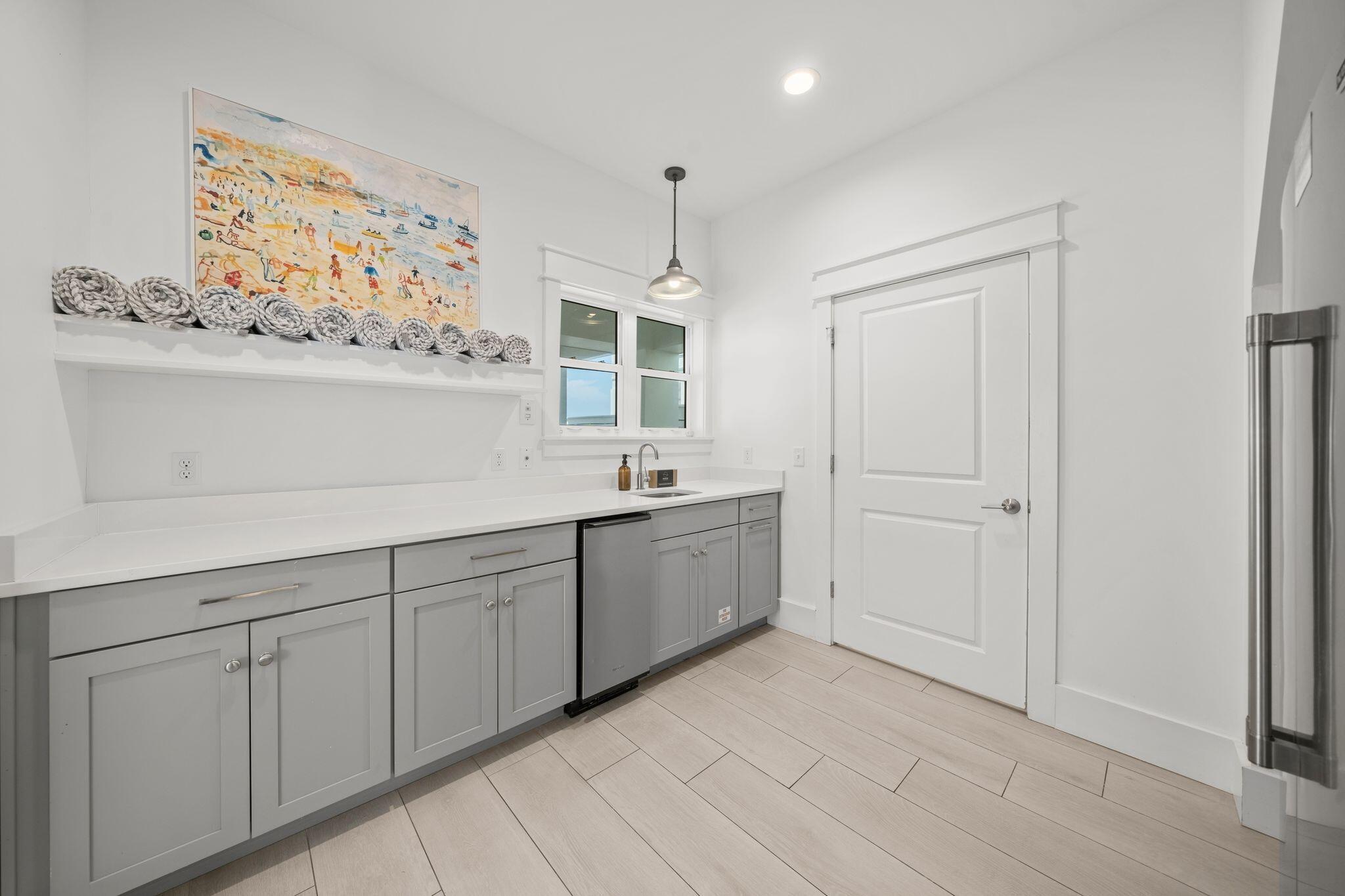 22339 Front Beach Road