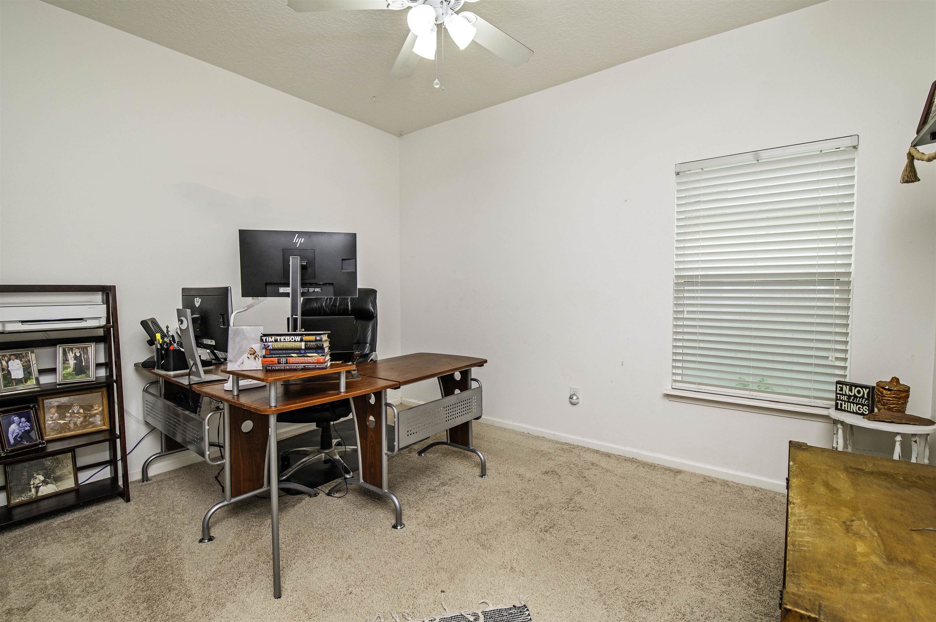210 Sierras Loop