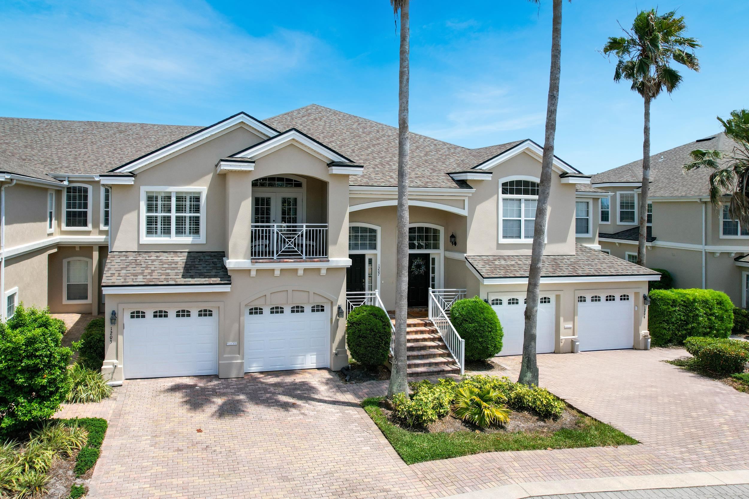 1207 Makarios Dr