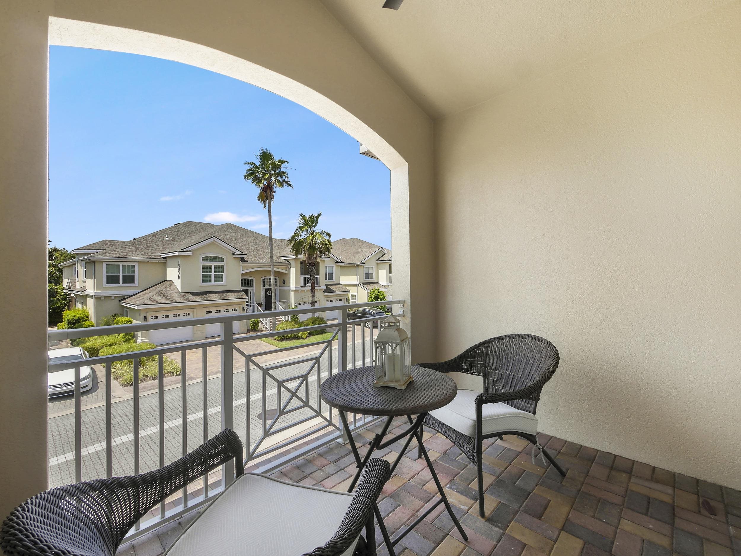 1207 Makarios Dr