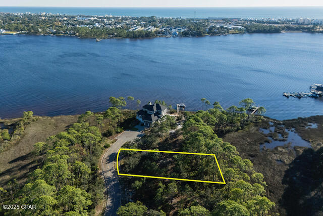 1107 E Water Oak Bend