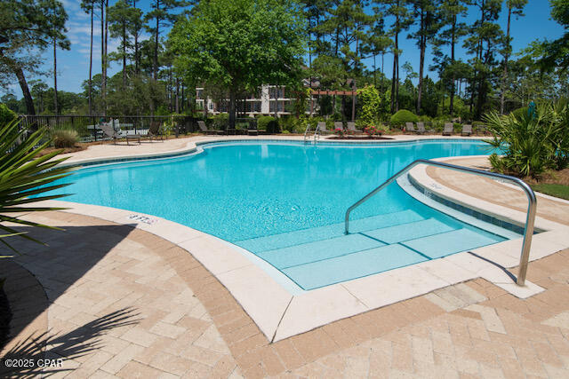 1107 E Water Oak Bend
