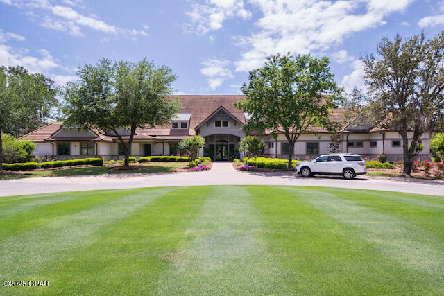 1107 E Water Oak Bend
