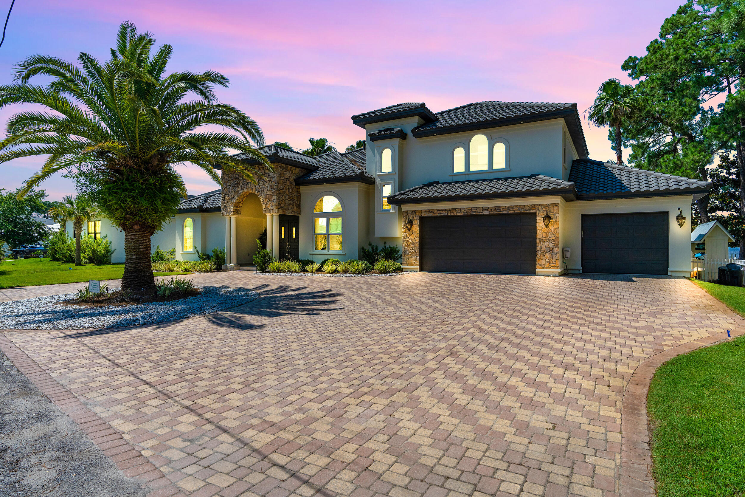136 Casa Grande Lane