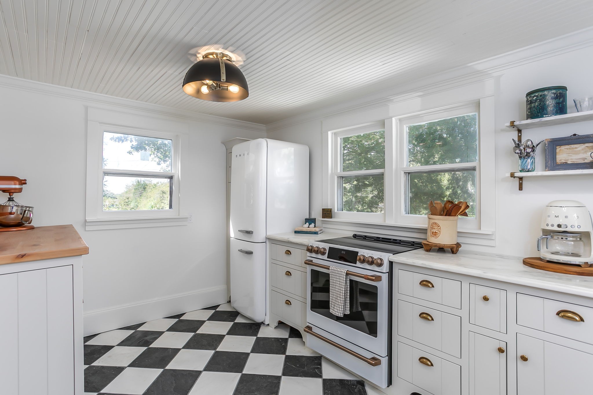 2320 Lewisburg Pike