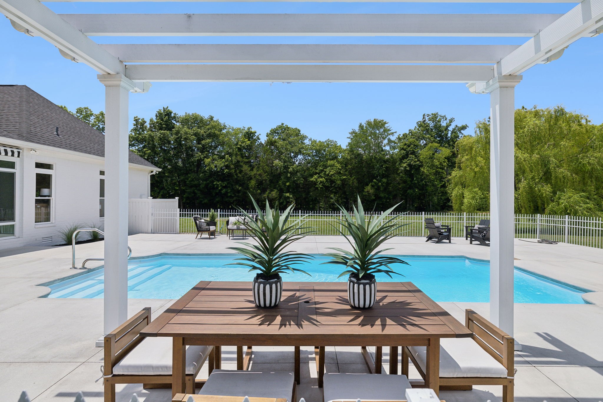 3084 Duplex Rd