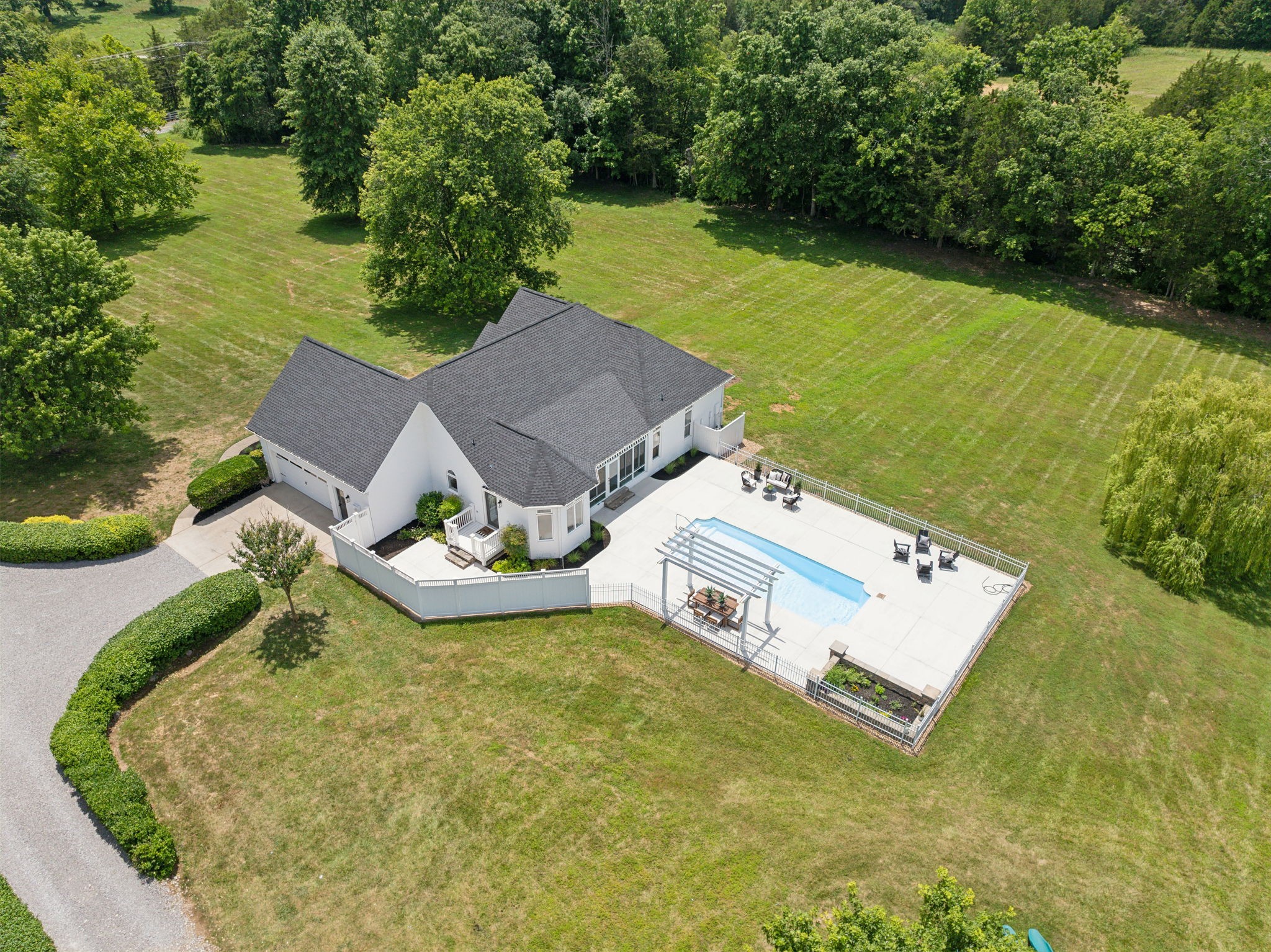 3084 Duplex Rd